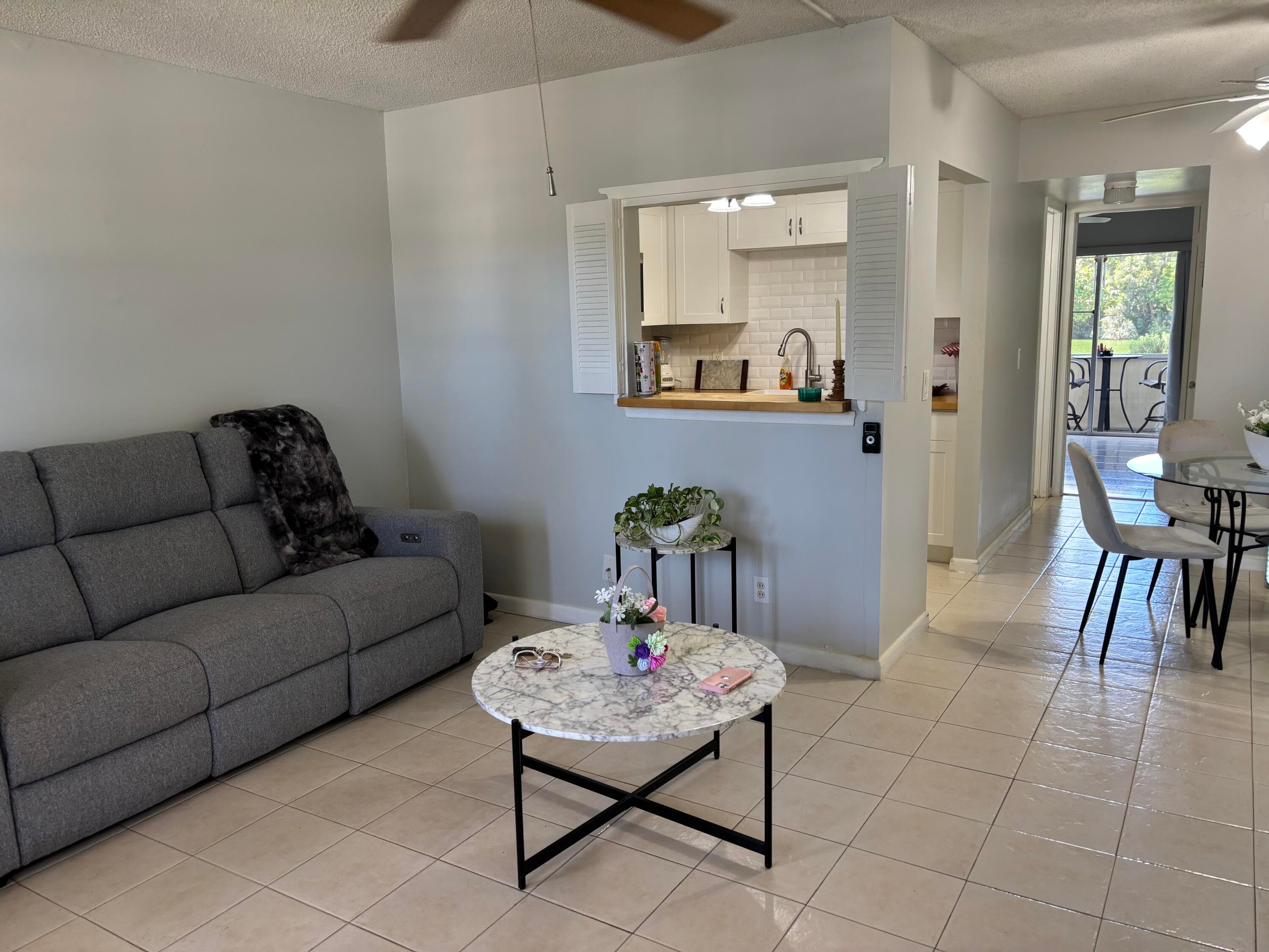243 Northampton M 243, West Palm Beach, FL 33417 11