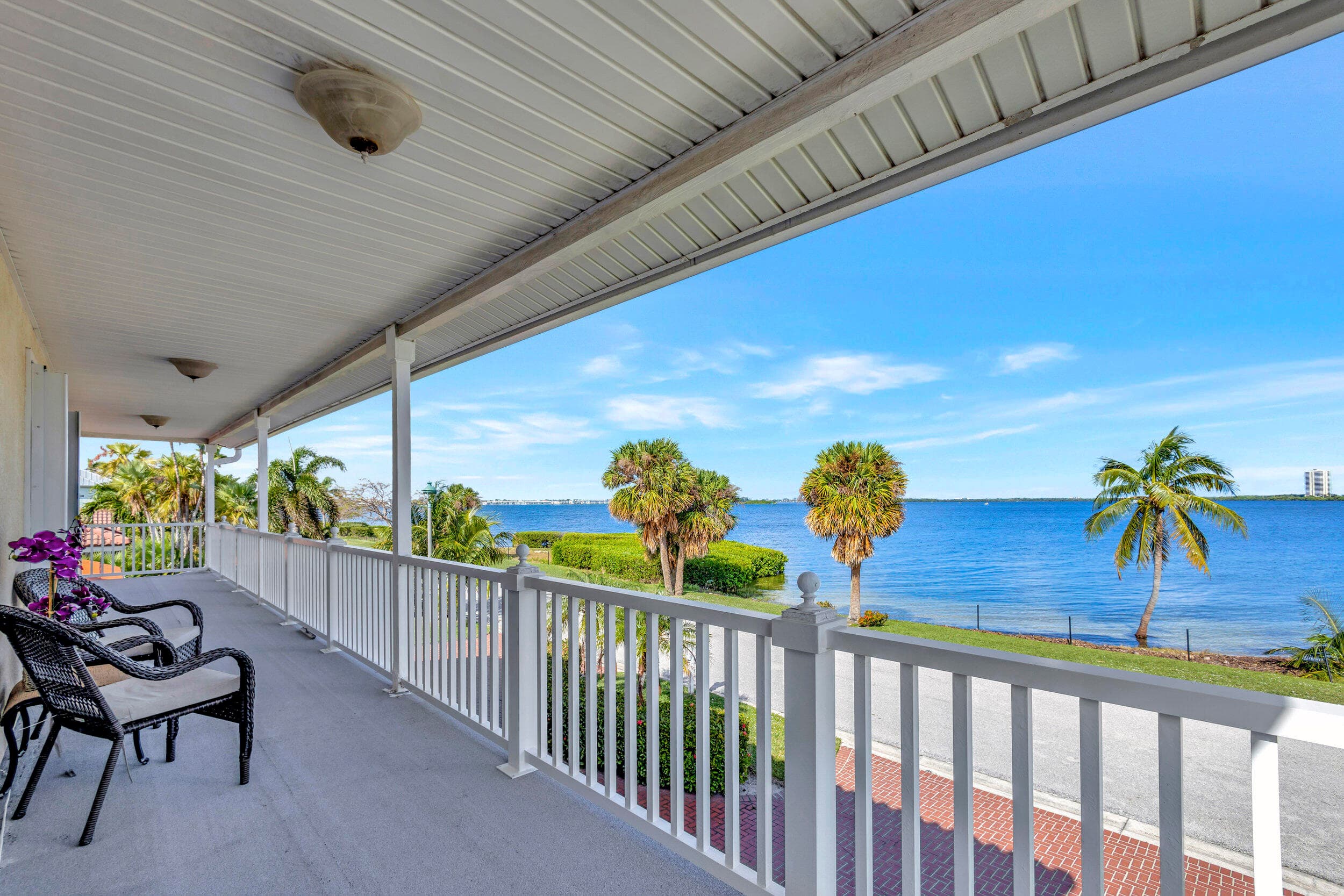 1141 Pine Point Road, West Palm Beach, FL 33404 26