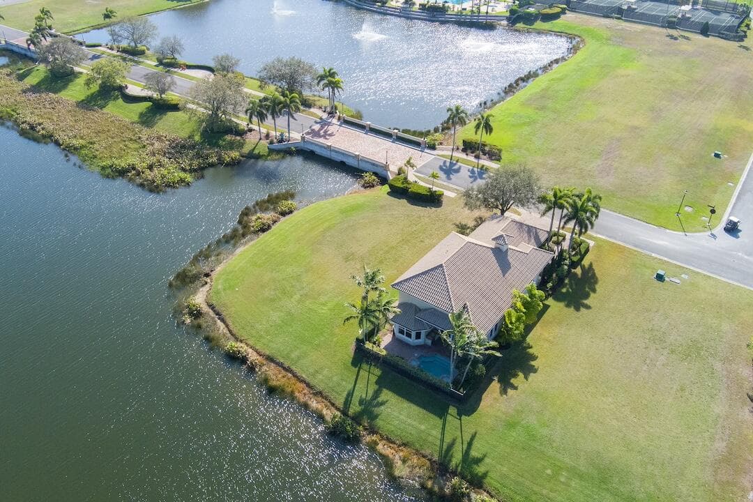 152 SE Santa Gardenia, Port St. Lucie, FL 34984 9