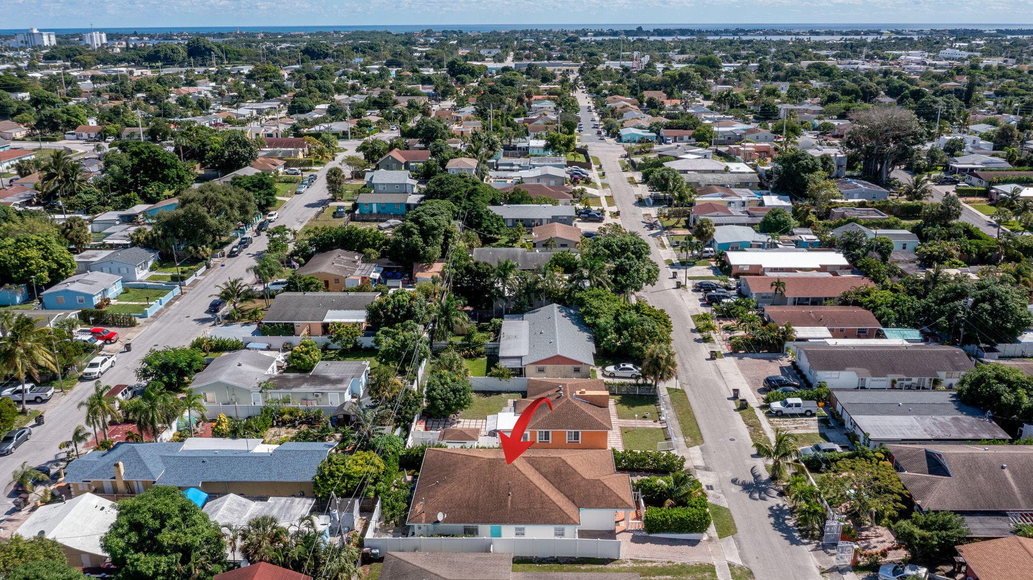 951 Green Street, West Palm Beach, FL 33405 41