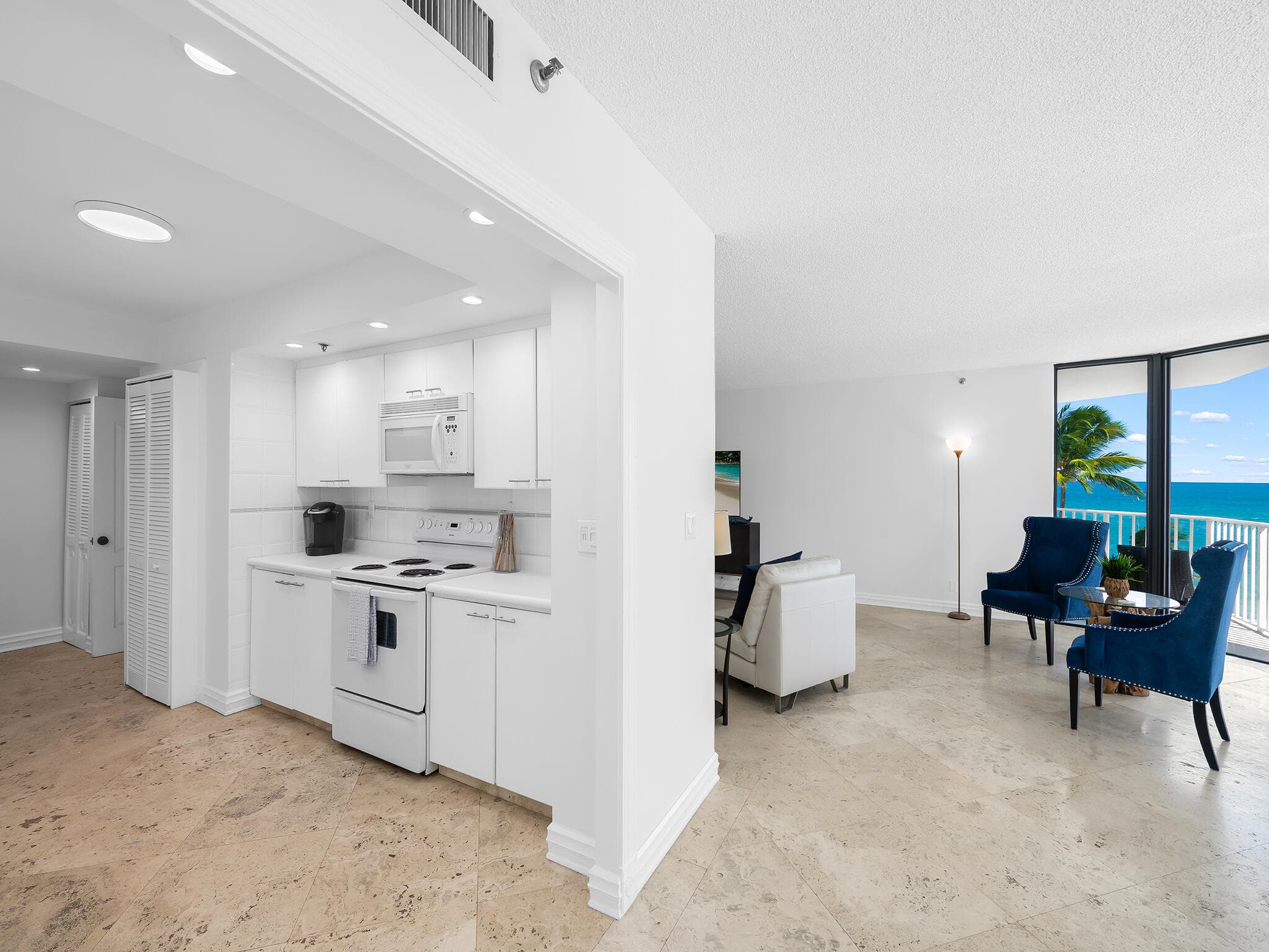 2917 S Ocean Boulevard 304, Highland Beach, FL 33487 9