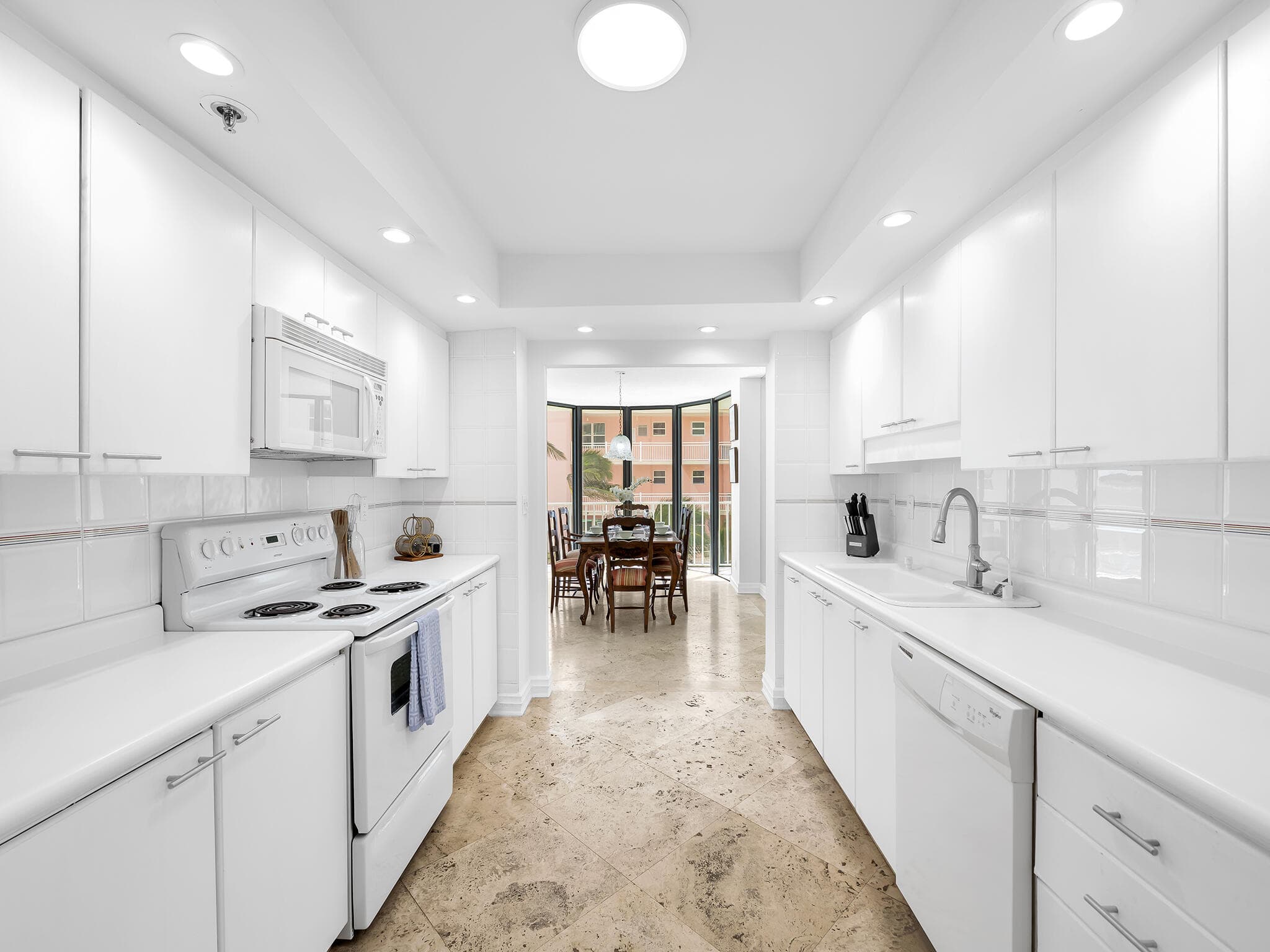 2917 S Ocean Boulevard 304, Highland Beach, FL 33487 11