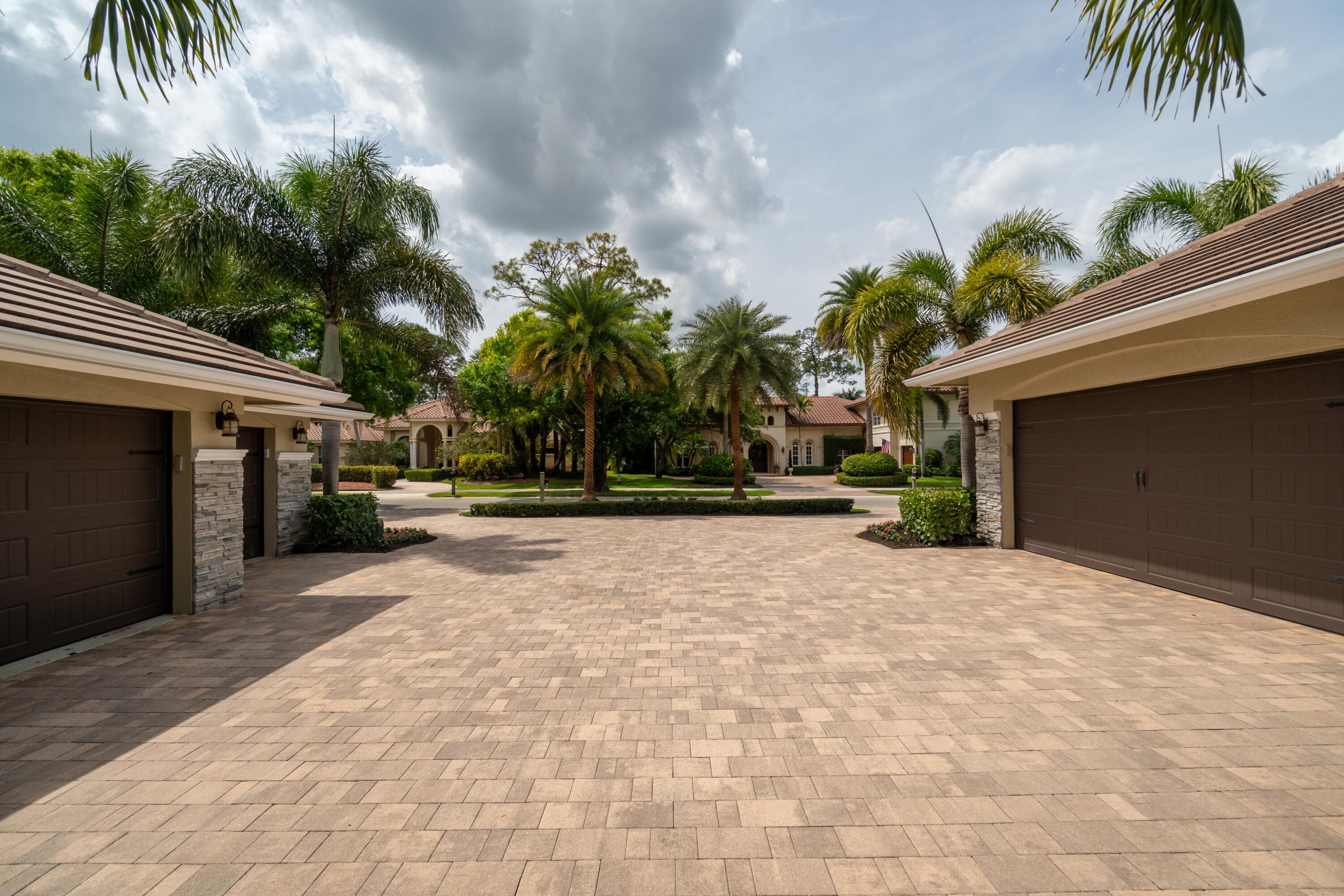 1209 Breakers West Boulevard, West Palm Beach, FL 33411 12