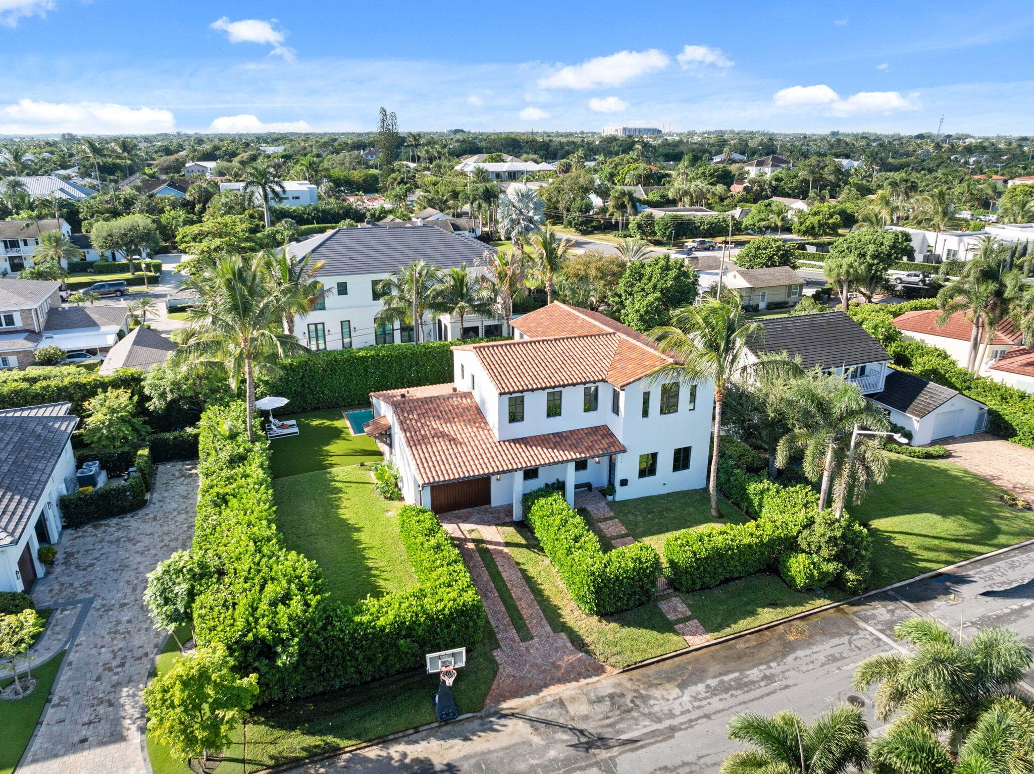 136 Santa Lucia Drive, West Palm Beach, FL 33405 24