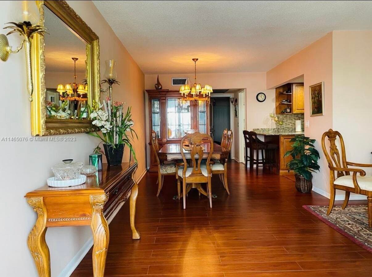 308 Wellington D, West Palm Beach, FL 33417