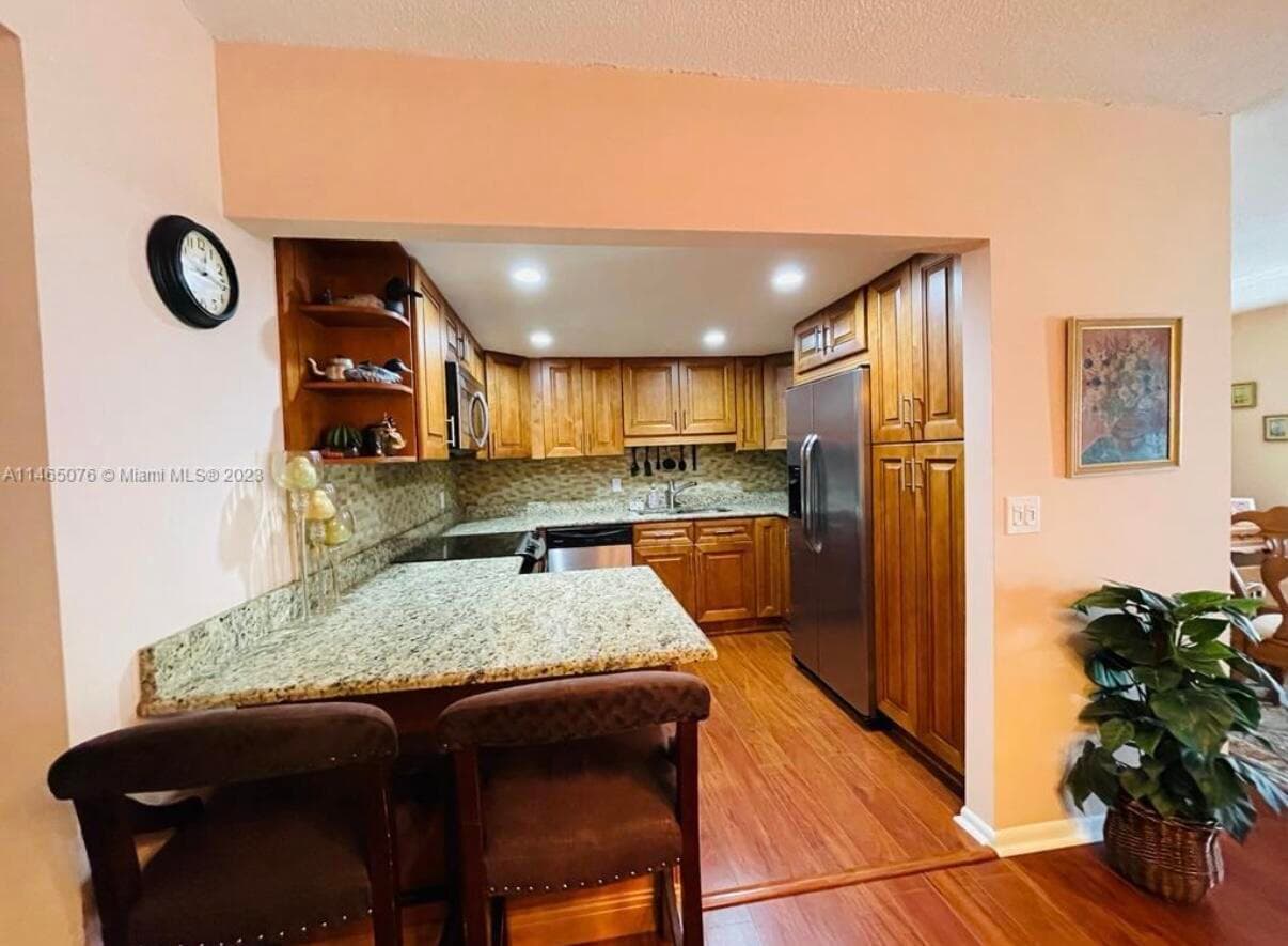 308 Wellington D, West Palm Beach, FL 33417 6