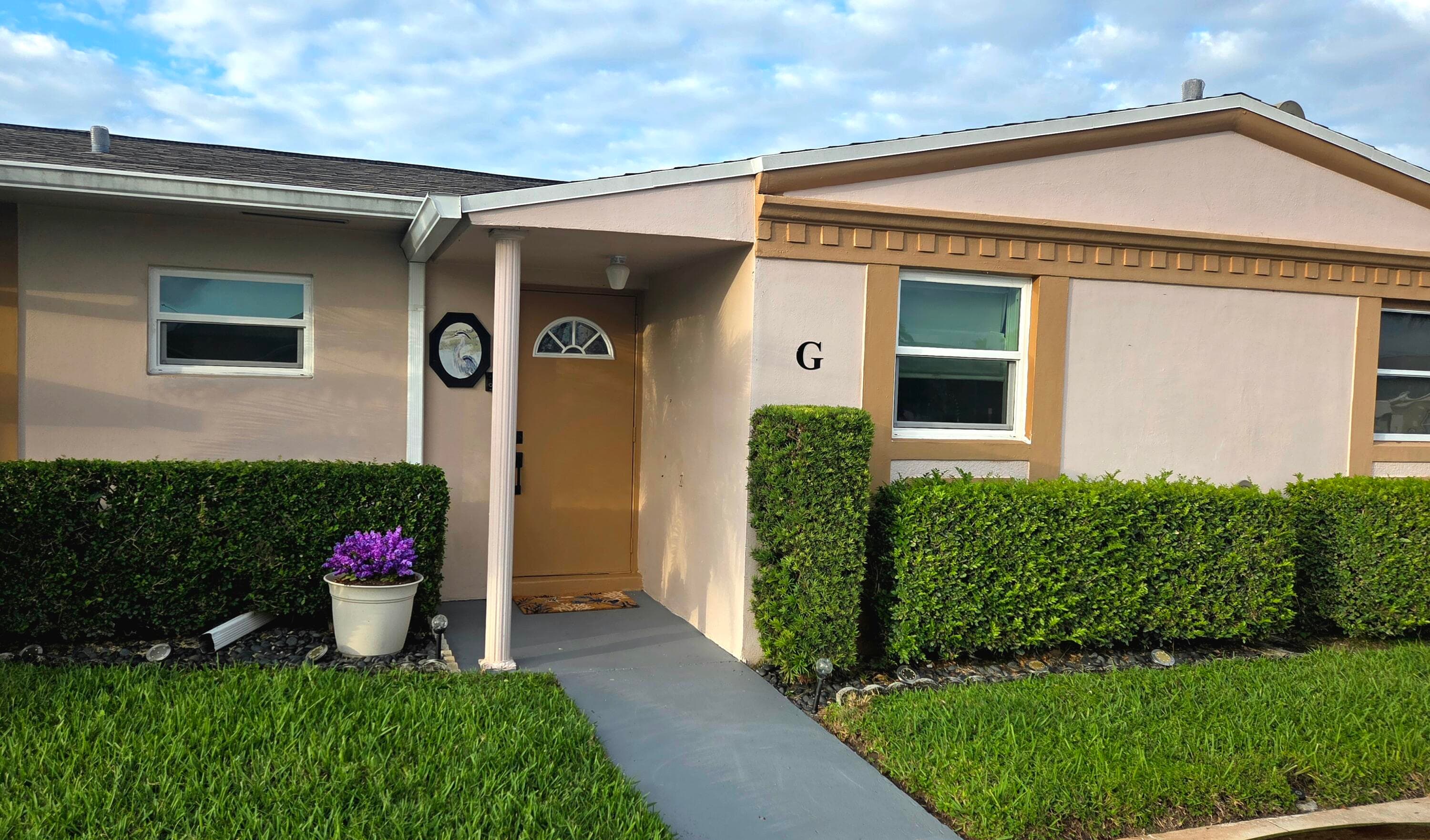 2568 Dudley Drive E G, West Palm Beach, FL 33415