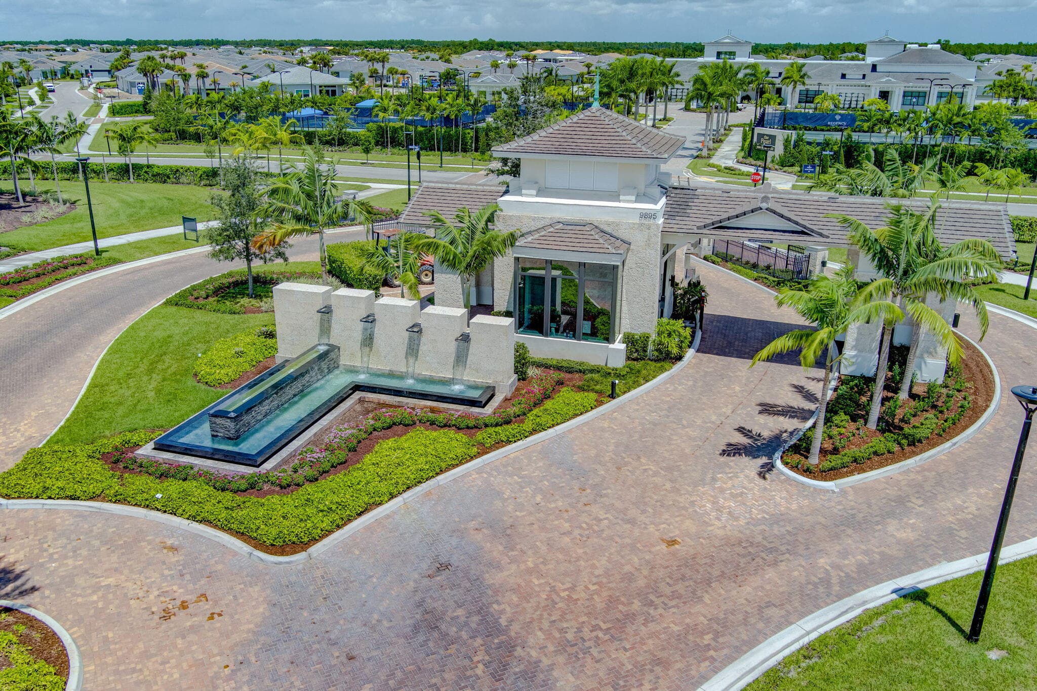 10033 Regency Way, Palm Beach Gardens, FL 33412 76