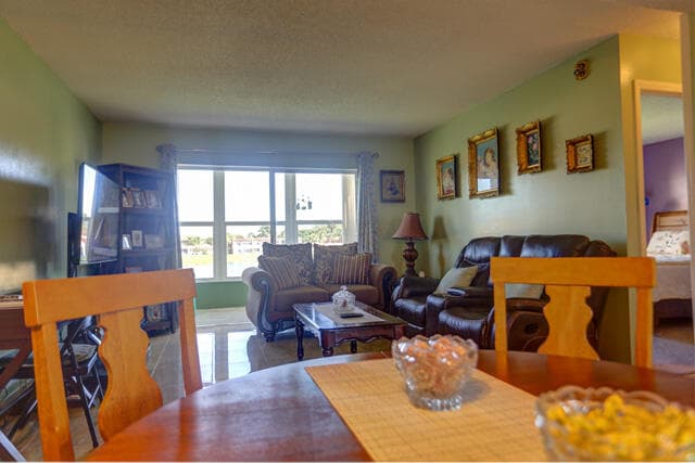 235 Golden River Drive, West Palm Beach, FL 33411 2