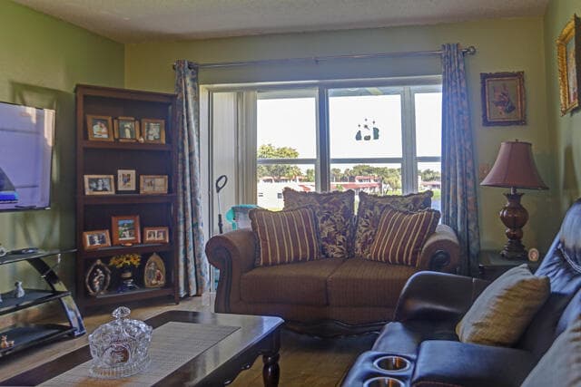235 Golden River Drive, West Palm Beach, FL 33411 31