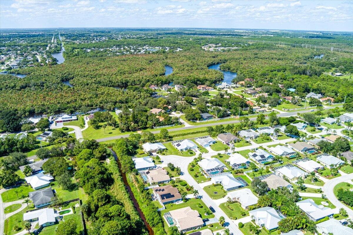 6876 Bronte Circle, Port St. Lucie, FL 34952 51