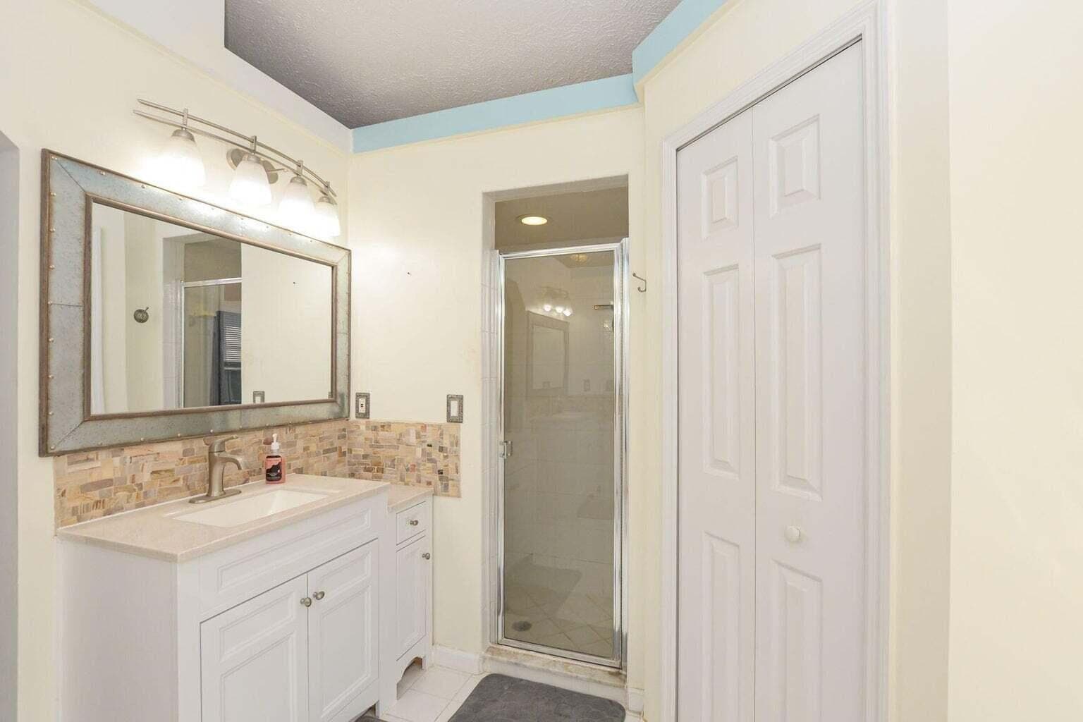 6876 Bronte Circle, Port St. Lucie, FL 34952 25