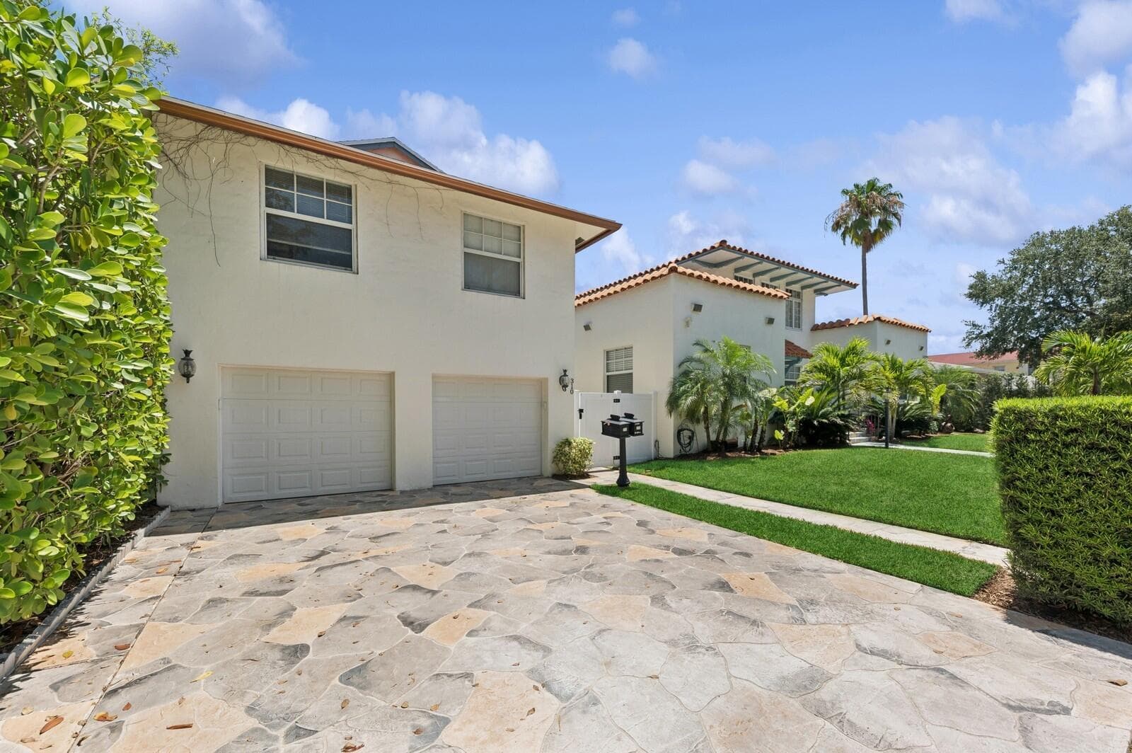 310 Almeria Road, West Palm Beach, FL 33405 3