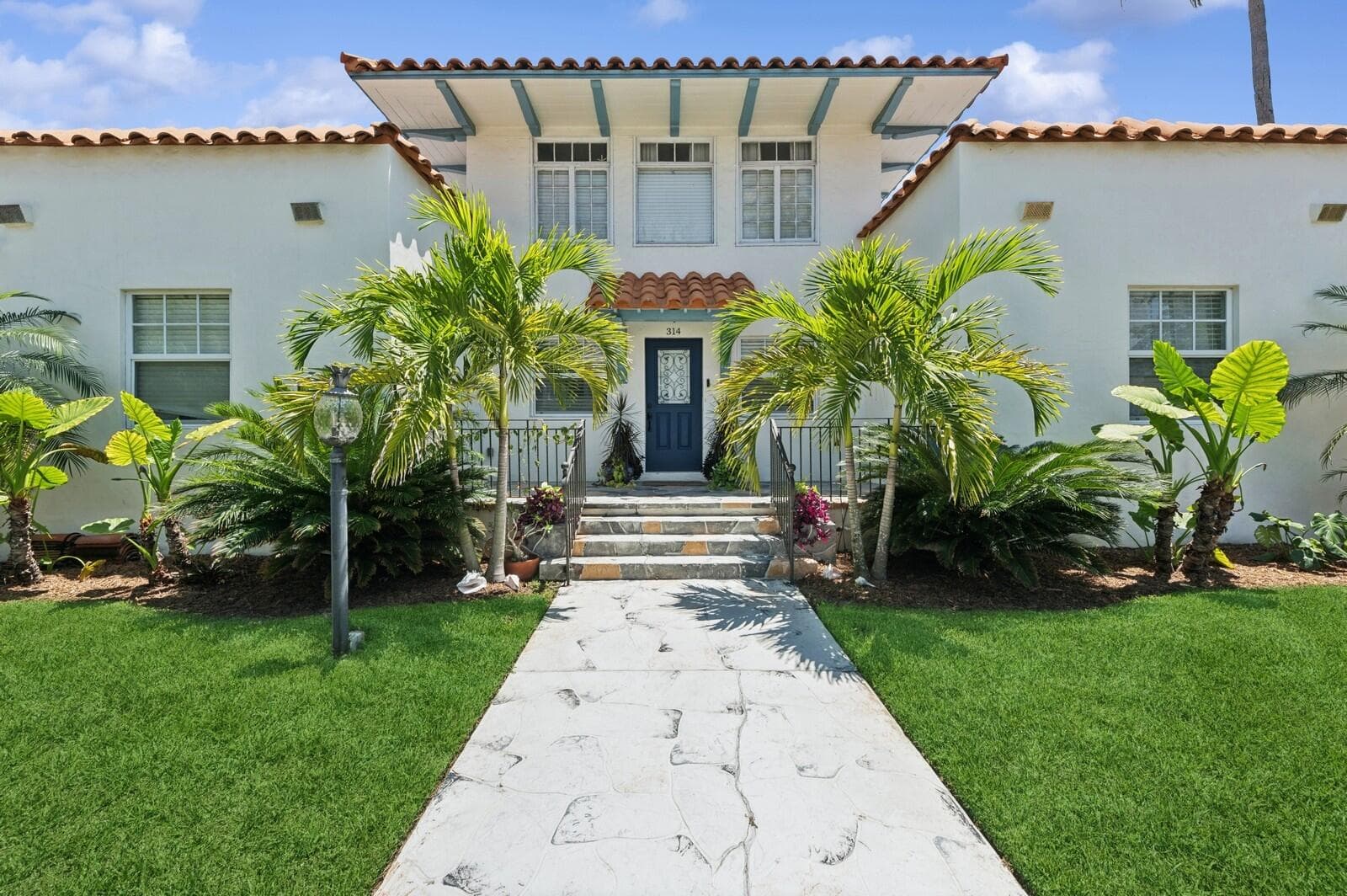 310 Almeria Road, West Palm Beach, FL 33405 4