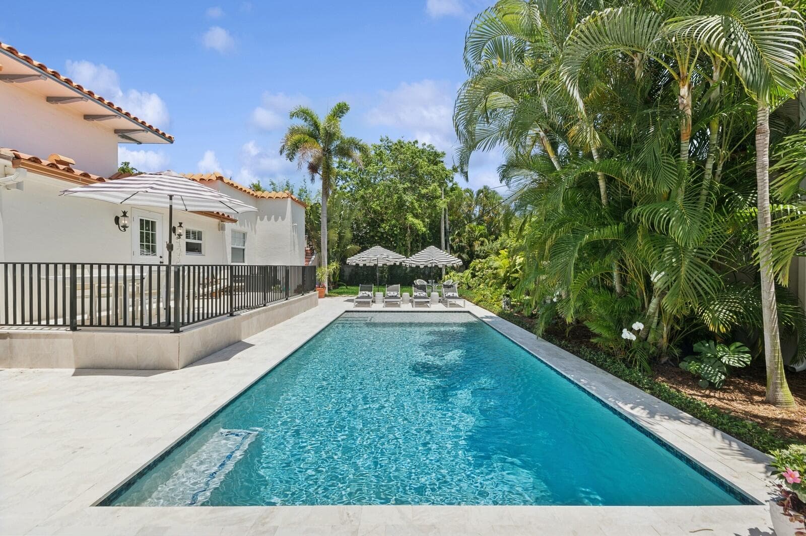 310 Almeria Road, West Palm Beach, FL 33405 40
