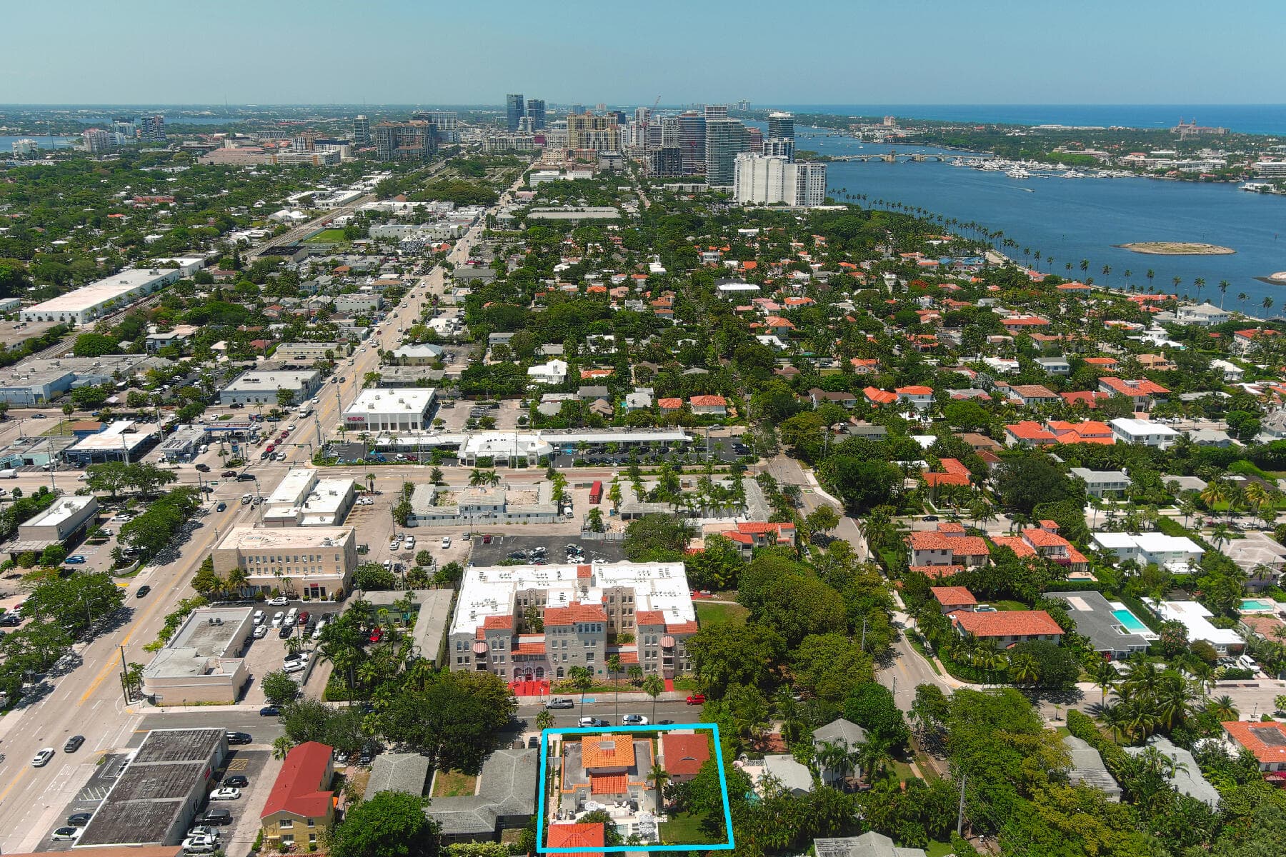 310 Almeria Road, West Palm Beach, FL 33405 69
