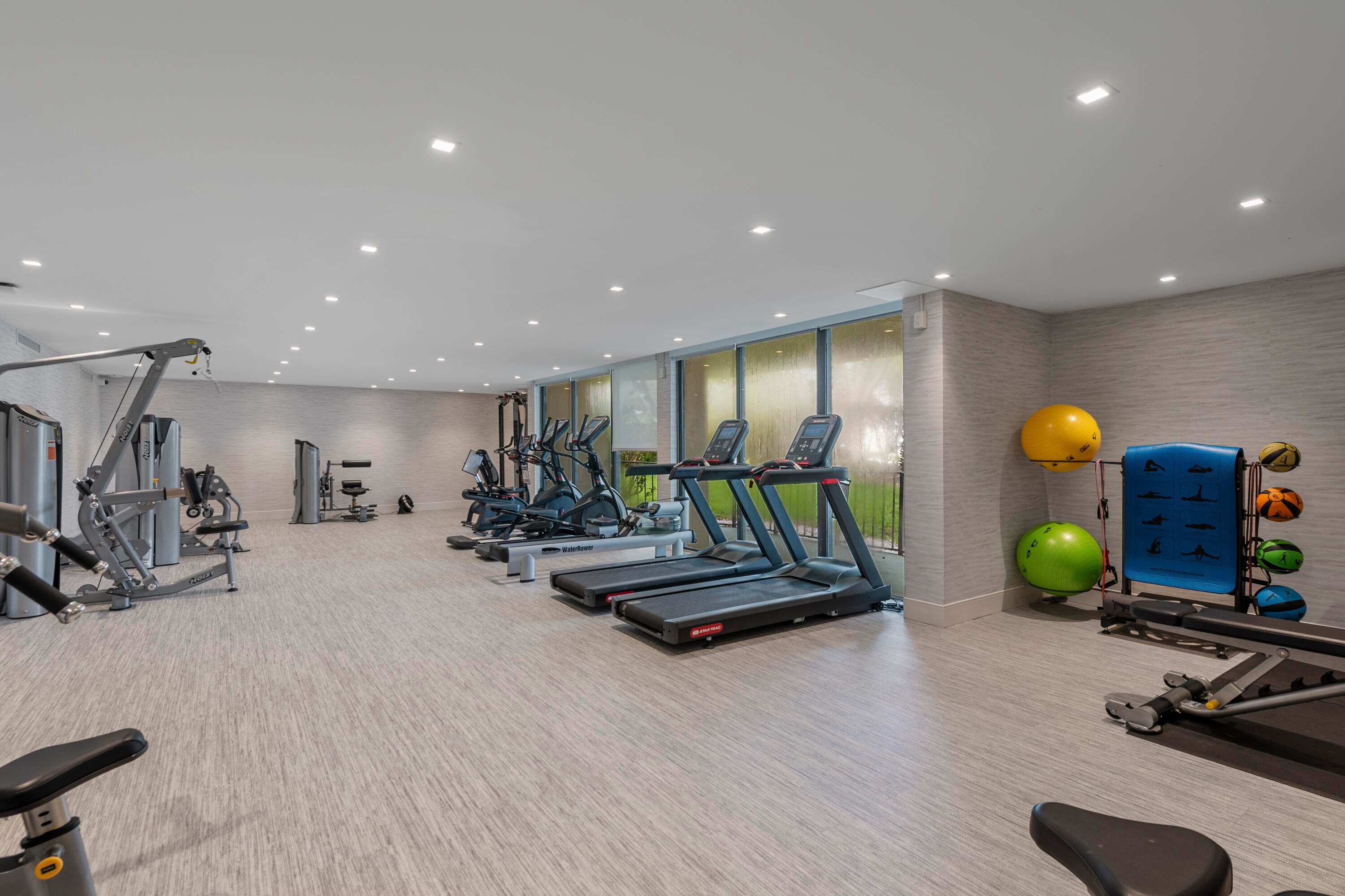 799 Jeffery Street 202, Boca Raton, FL 33487 33