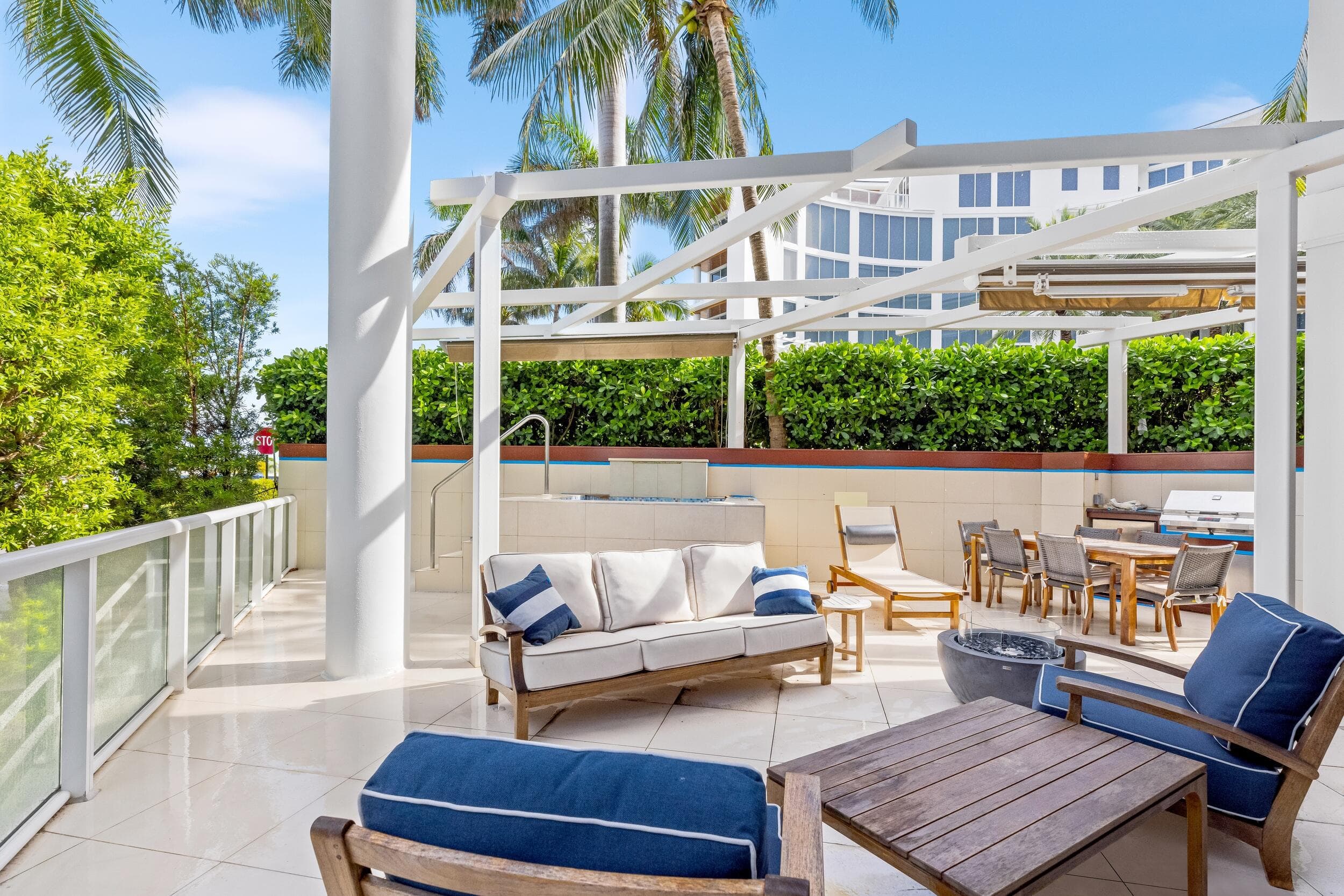 1000 S Ocean Boulevard 110, Boca Raton, FL 33432 8