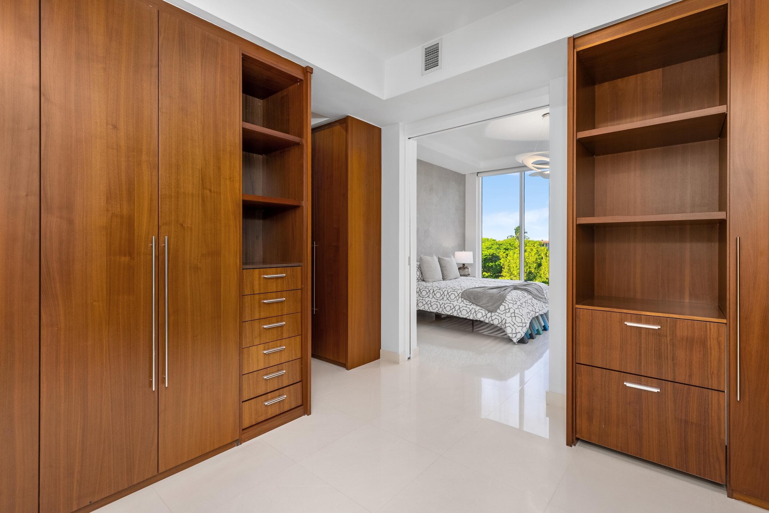 1000 S Ocean Boulevard 110, Boca Raton, FL 33432 23