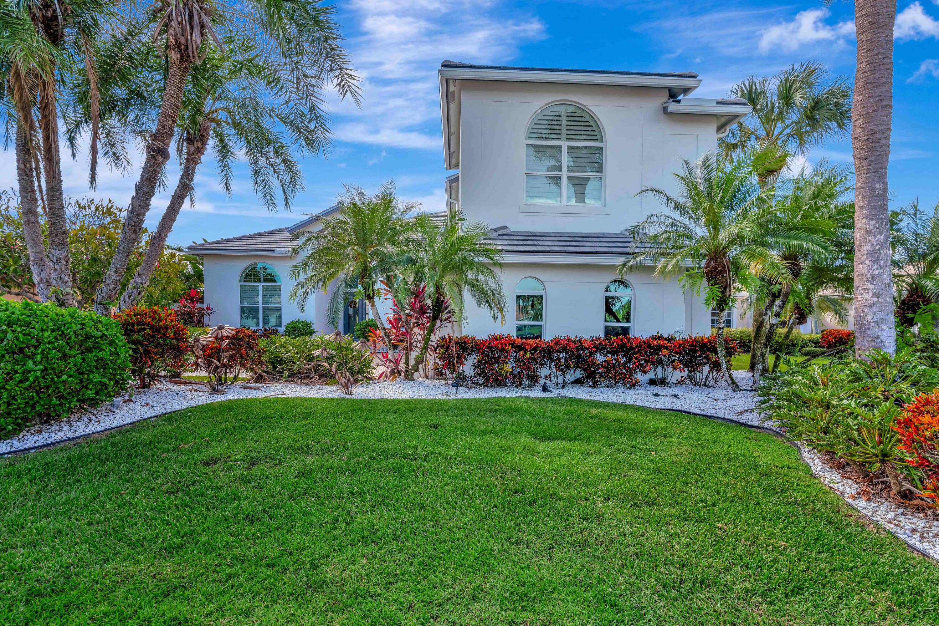 3225 SE Braemar Way, Port St. Lucie, FL 34952 2