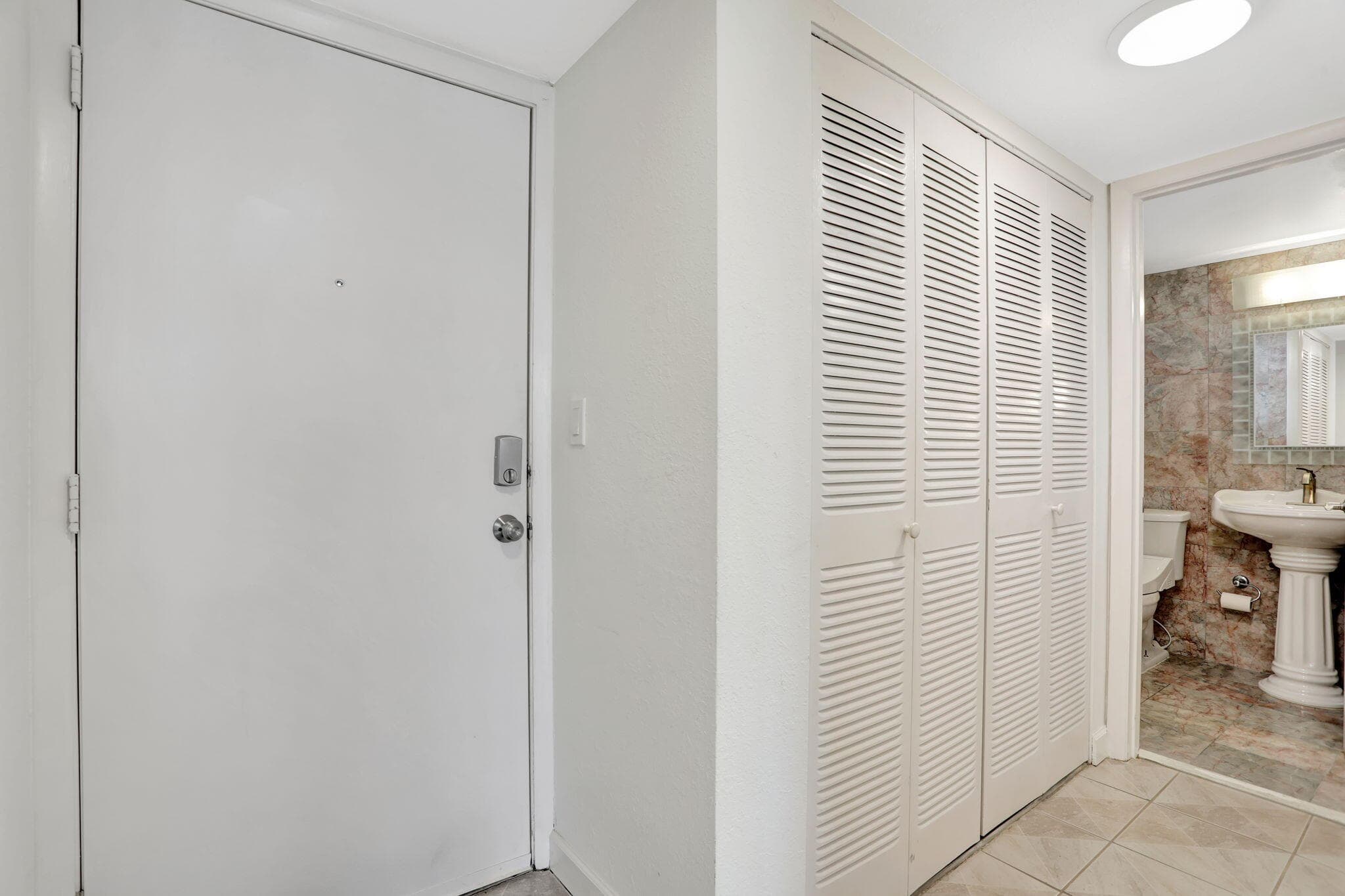 1391 S Ocean Boulevard 206, Pompano Beach, FL 33062 17