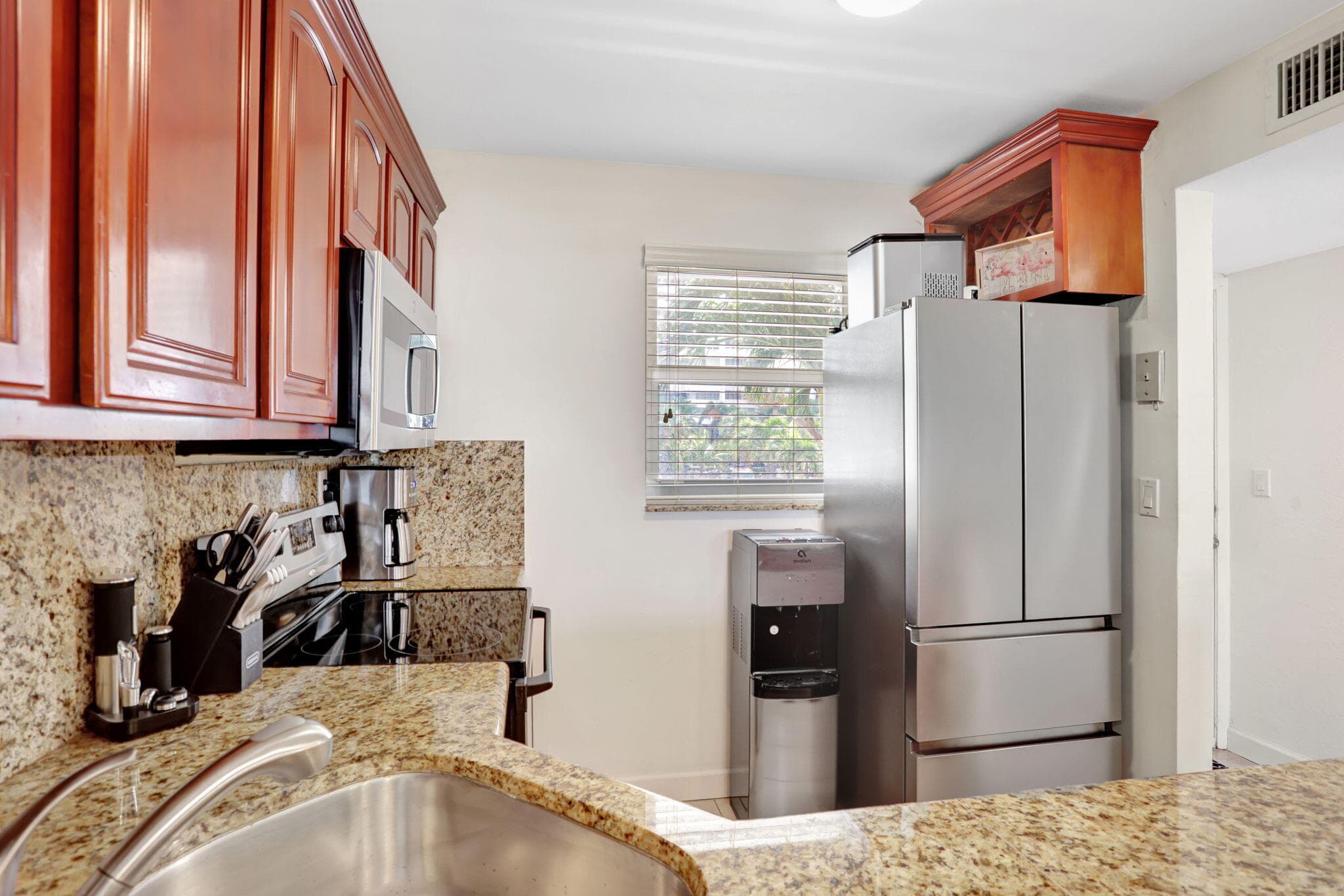 1391 S Ocean Boulevard 206, Pompano Beach, FL 33062 8