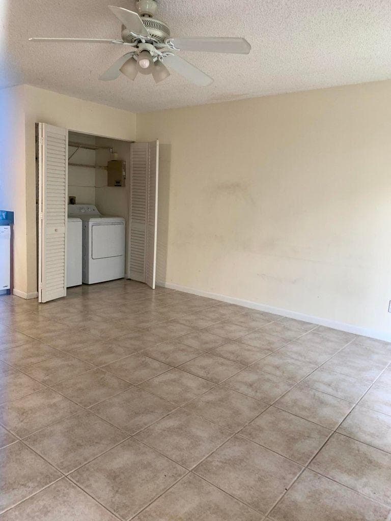 643 Executive Center Drive Q-102, West Palm Beach, FL 33401 5