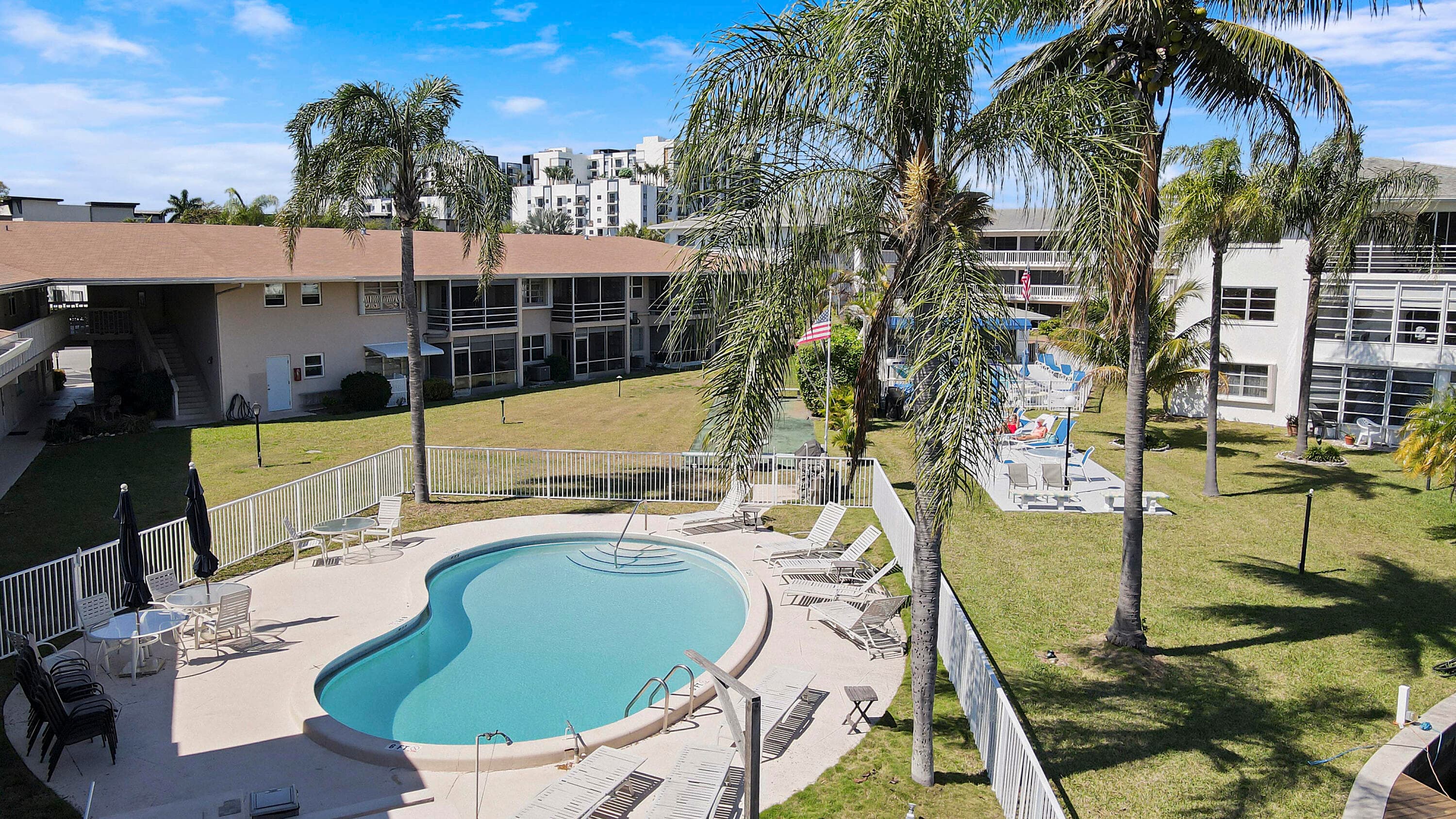 298 SE 6th Avenue 6, Pompano Beach, FL 33060 33