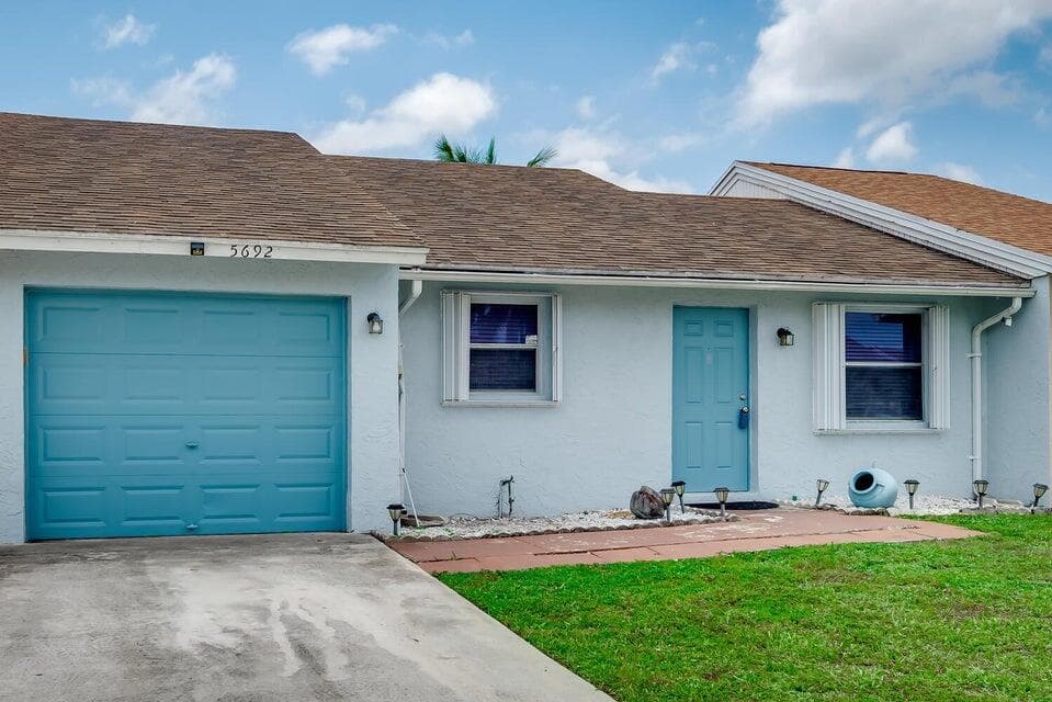 5692 SW Stonington Way SW 5692, Lake Worth, FL 33463