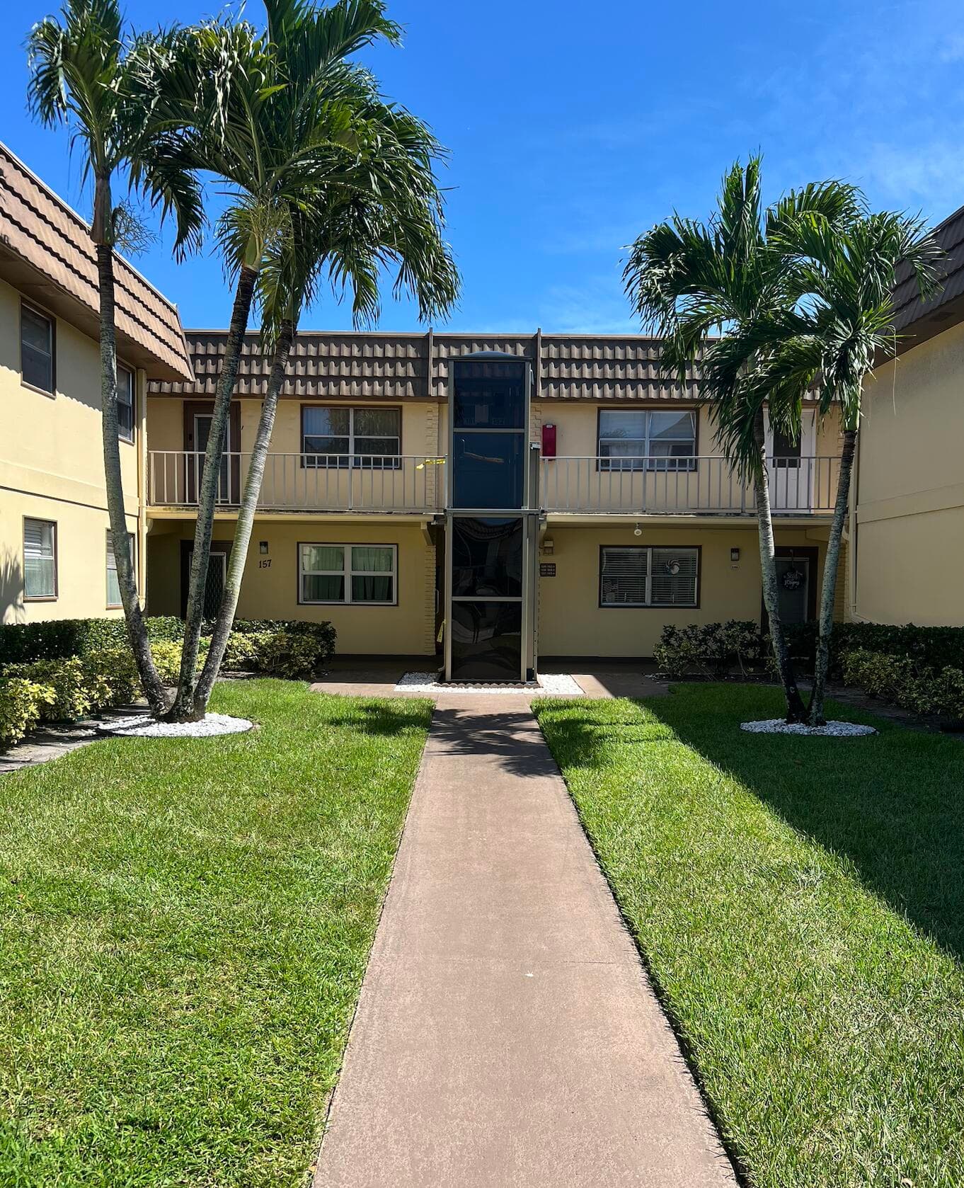 157 Saxony D, Delray Beach, FL 33446 20