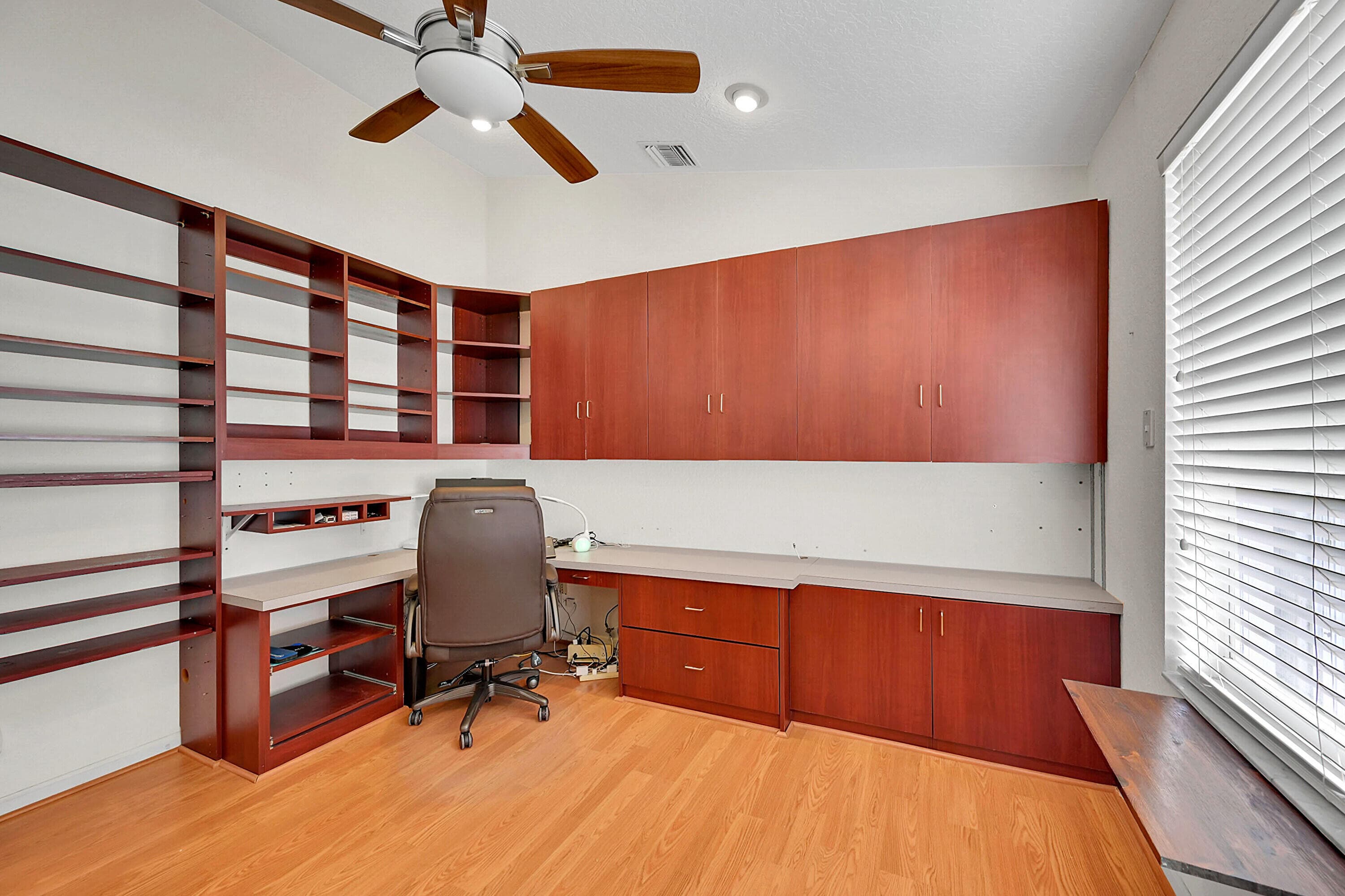 10382 Utopia Circle E, Boynton Beach, FL 33437 25