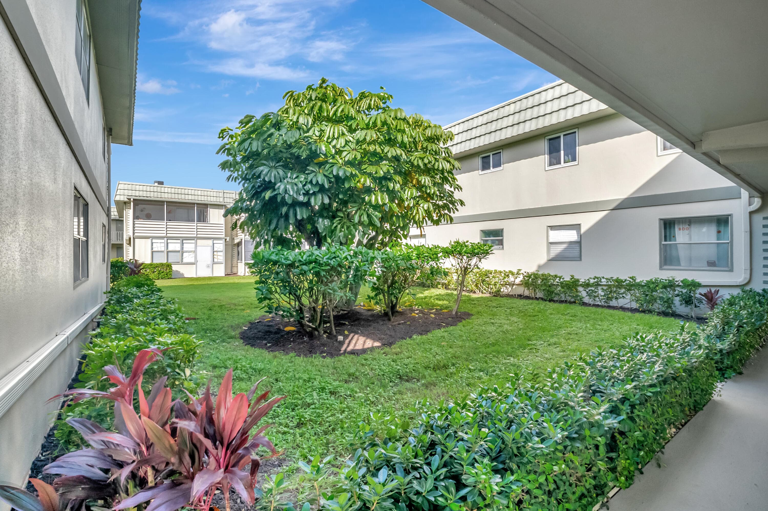 195 Monaco E 195, Delray Beach, FL 33446 3