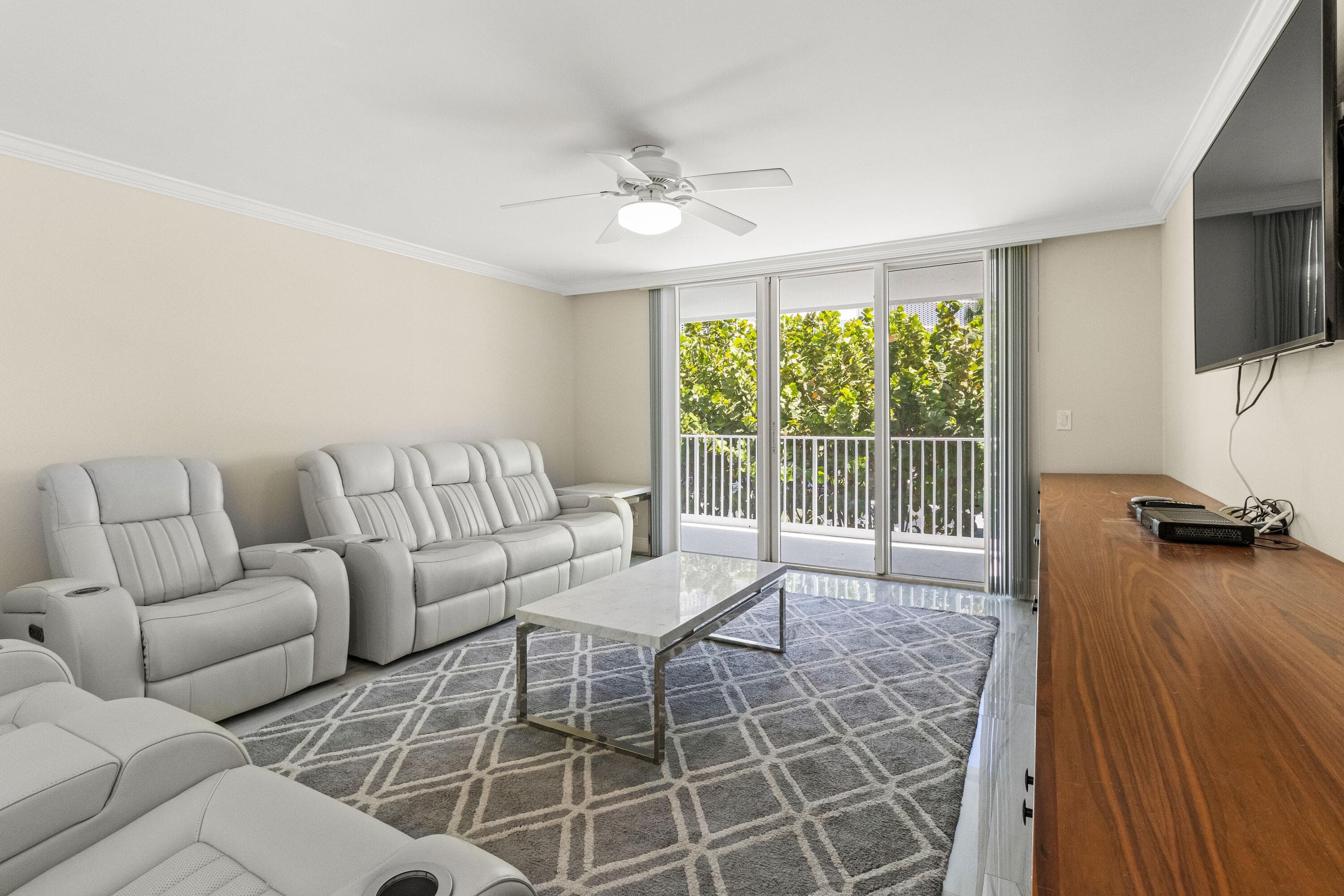 3580 S Ocean Boulevard 2a, South Palm Beach, FL 33480 14
