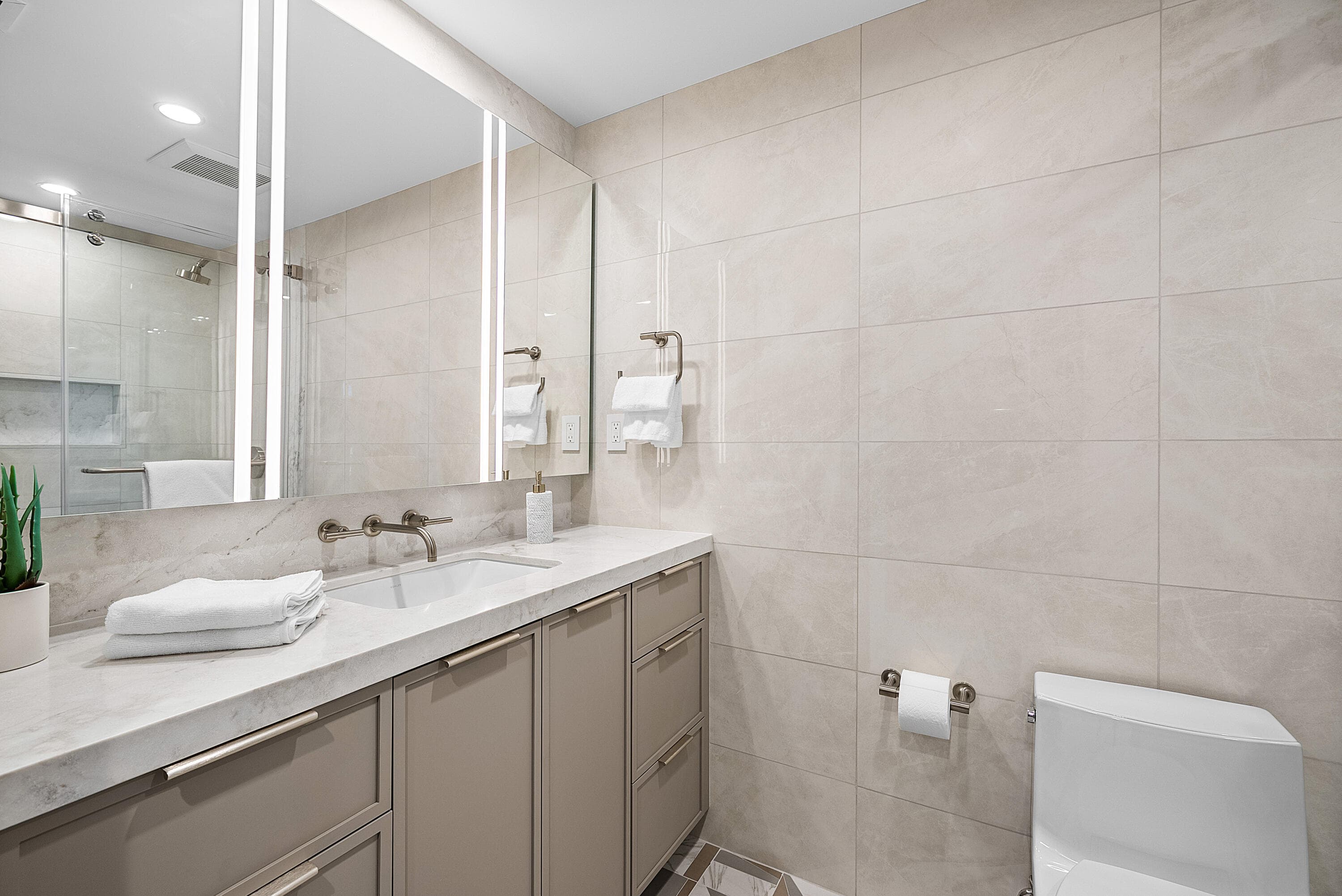200 E Palmetto Park Road 712, Boca Raton, FL 33432 32