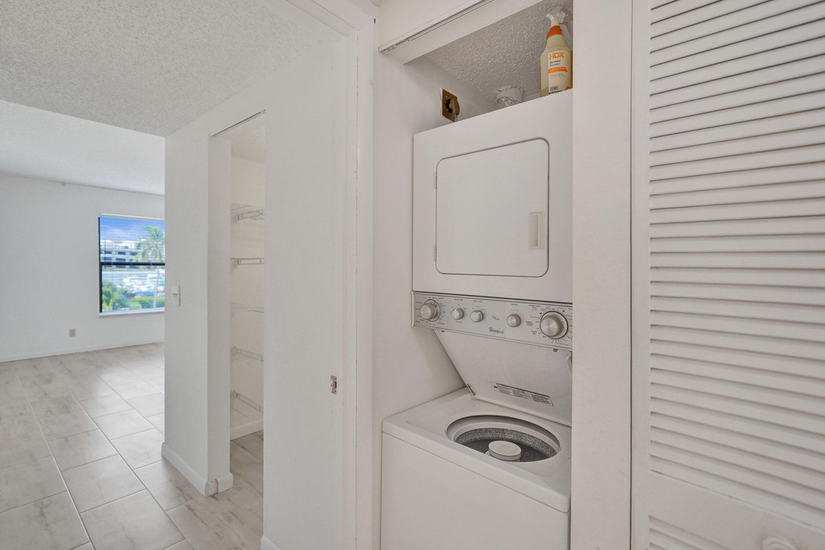890 N Federal Highway 410, Lantana, FL 33462 23