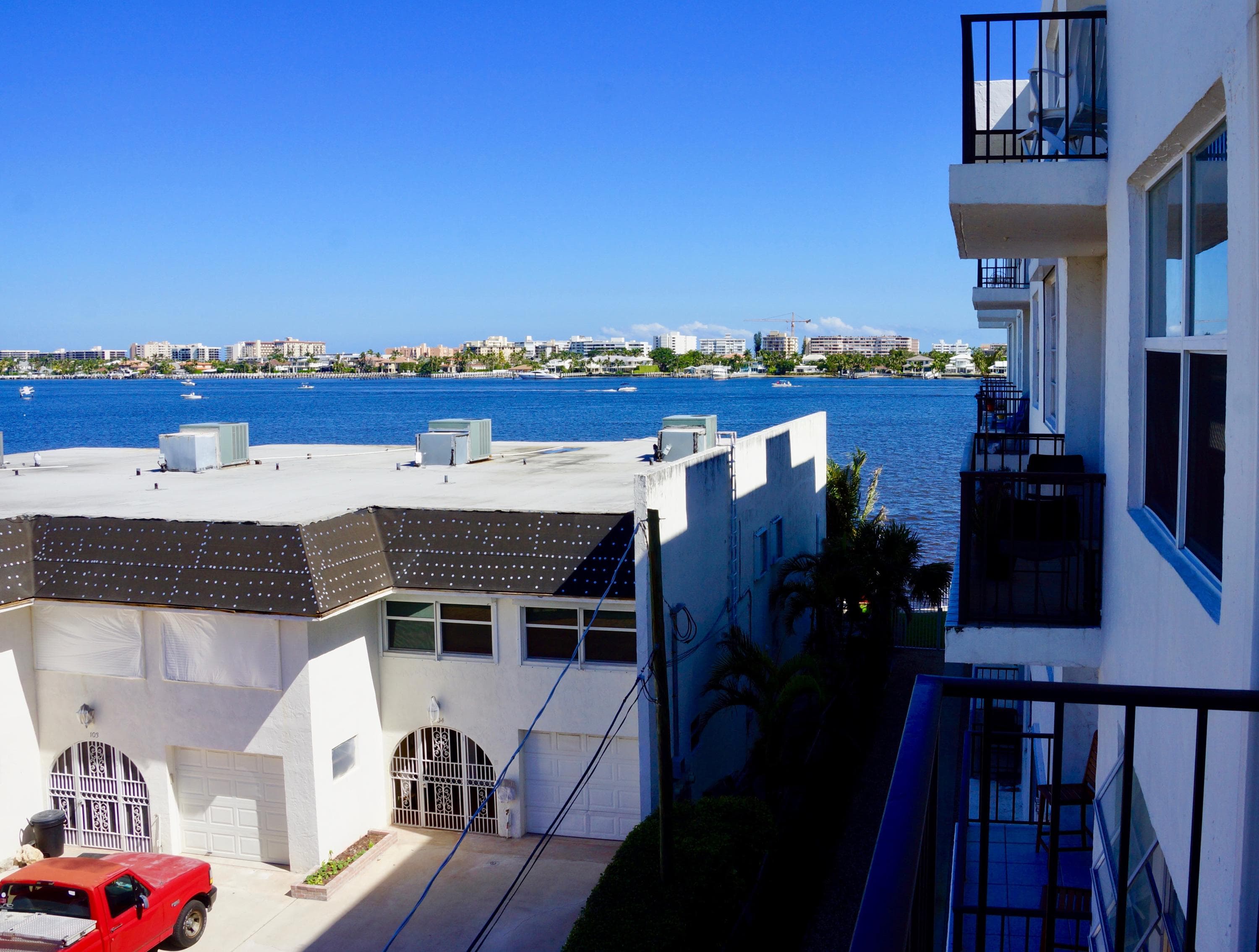301 Croton Avenue 406, Lantana, FL 33462 4