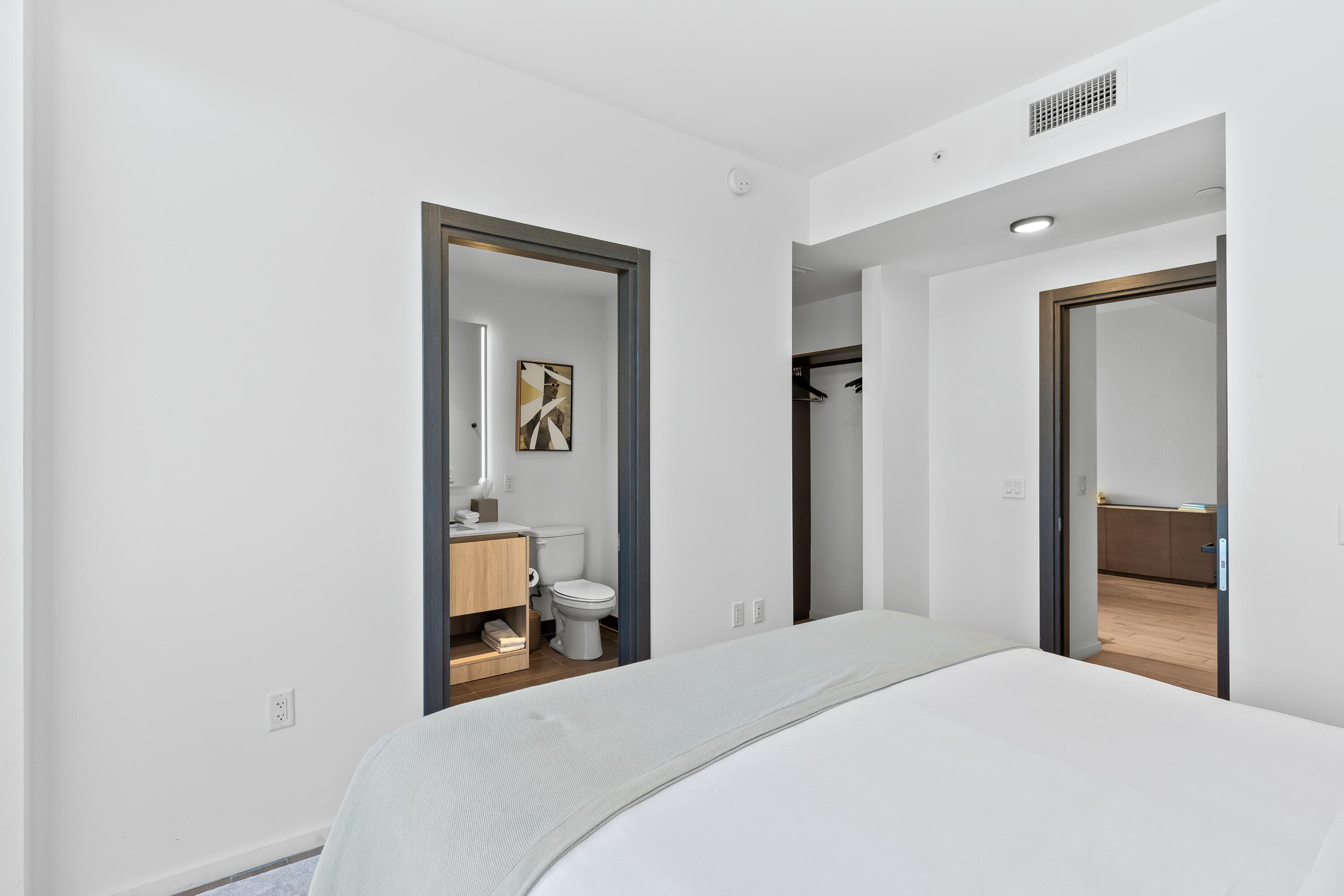 398 NE 5th Street 4618, Miami, FL 33132 26