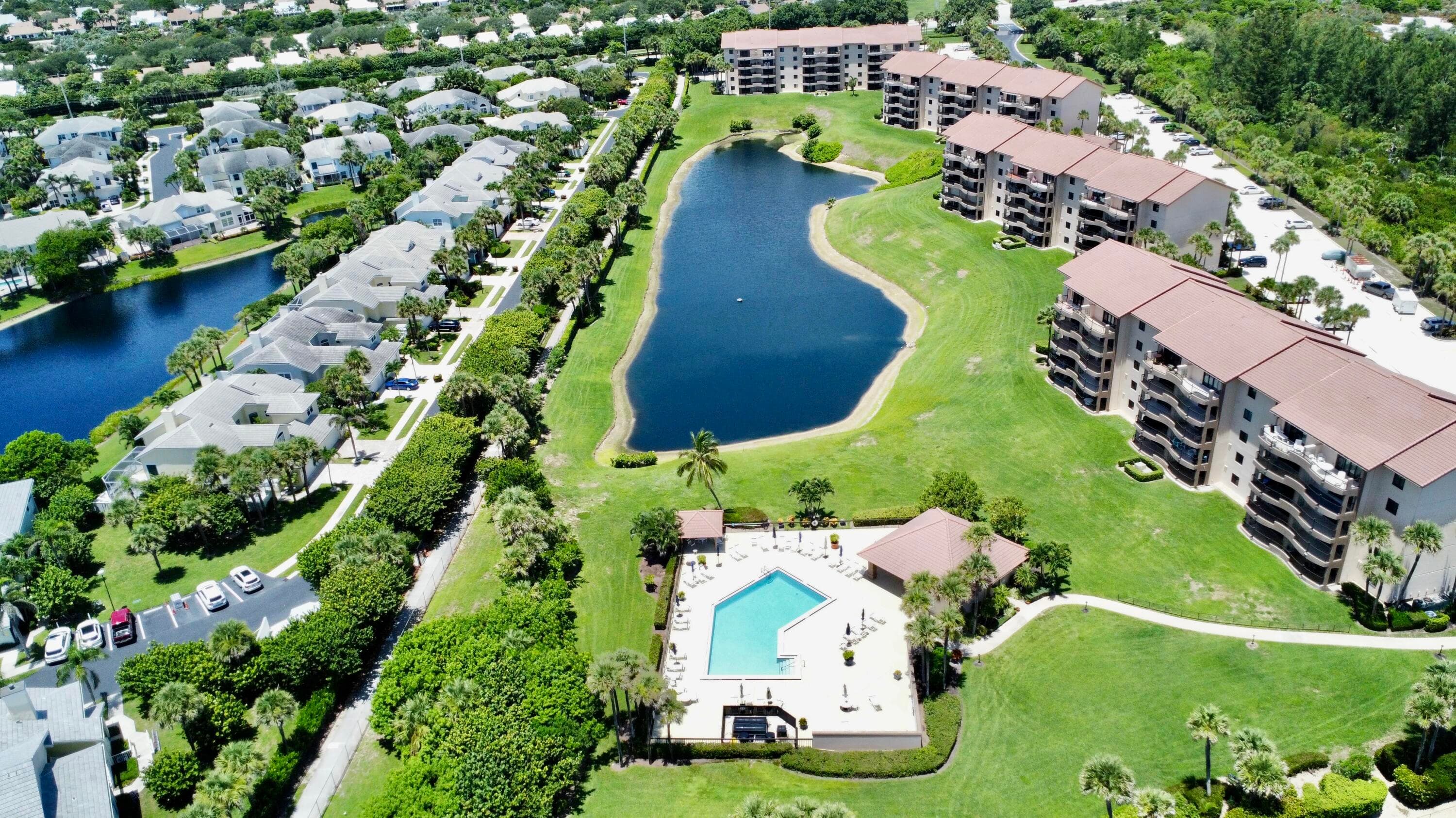 401 Ocean Bluffs Boulevard 205, Jupiter, FL 33477 24
