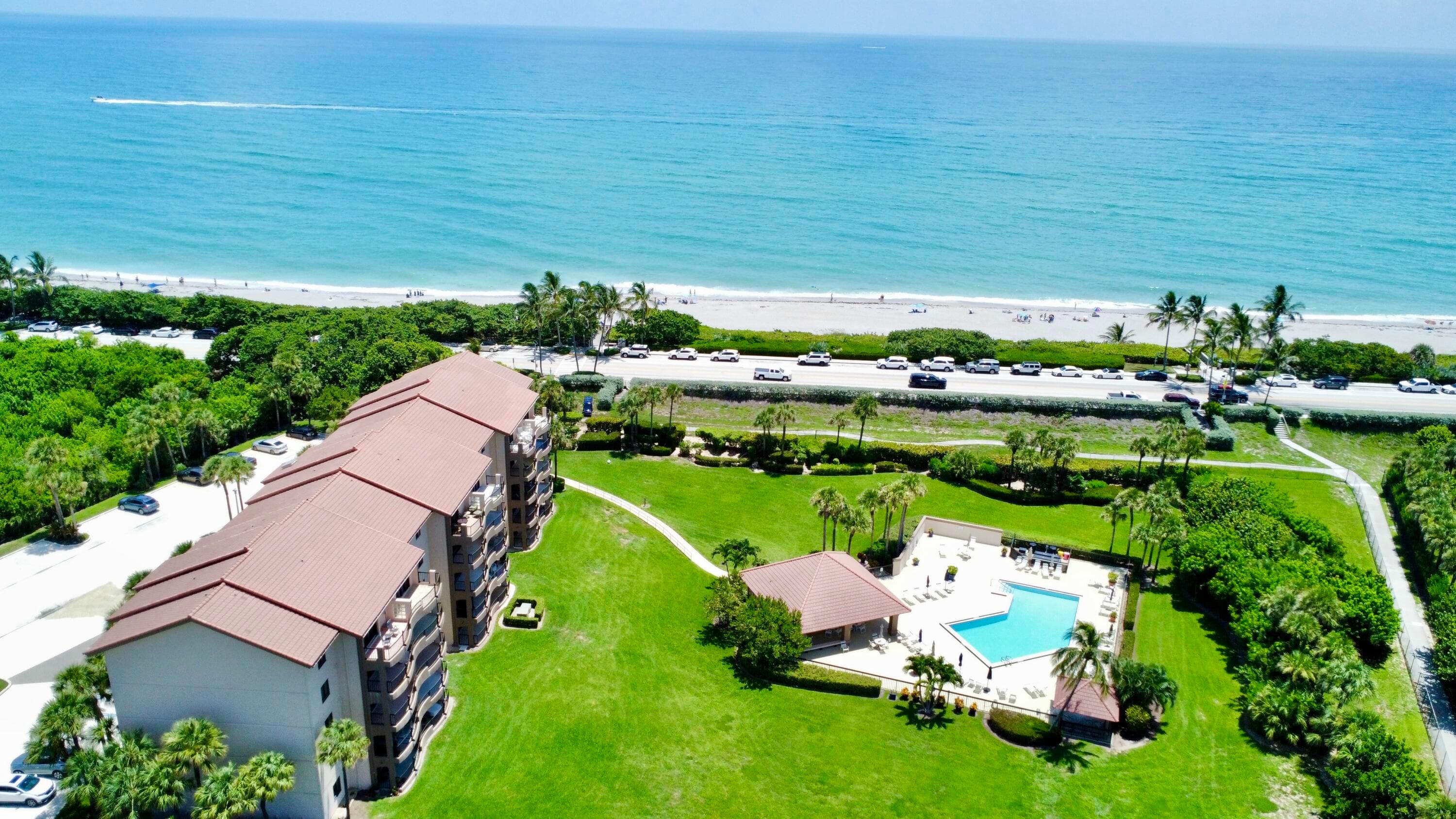 401 Ocean Bluffs Boulevard 205, Jupiter, FL 33477 25