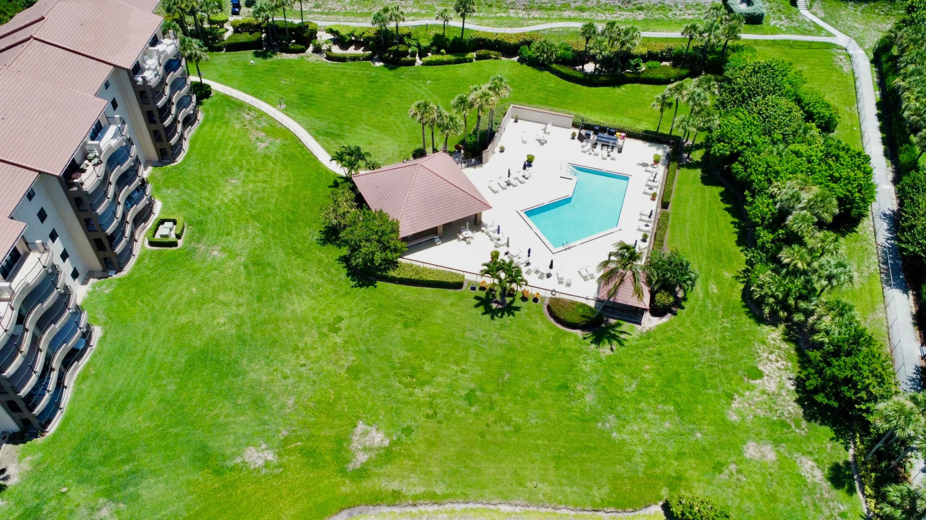 401 Ocean Bluffs Boulevard 205, Jupiter, FL 33477 26