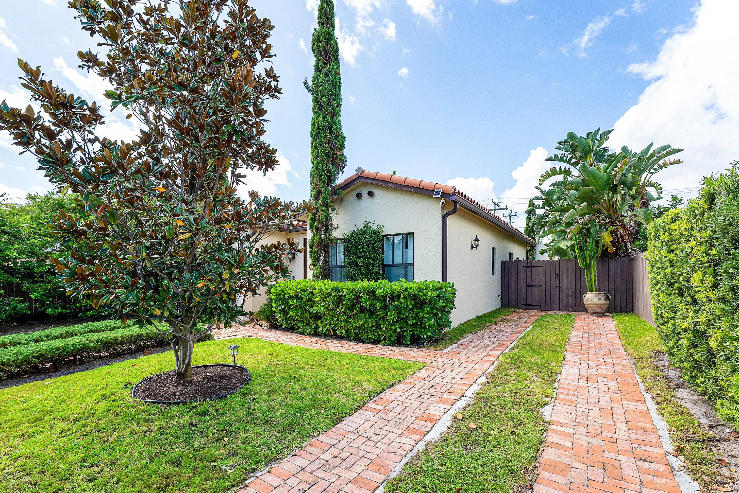 3505 Poinsettia Avenue, West Palm Beach, FL 33407 7