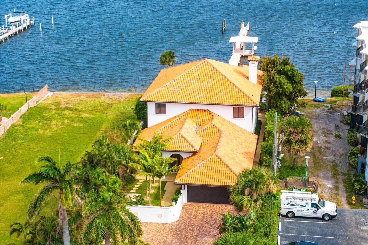 1 S 18th Avenue S, Lake Worth Beach, FL 33460 66