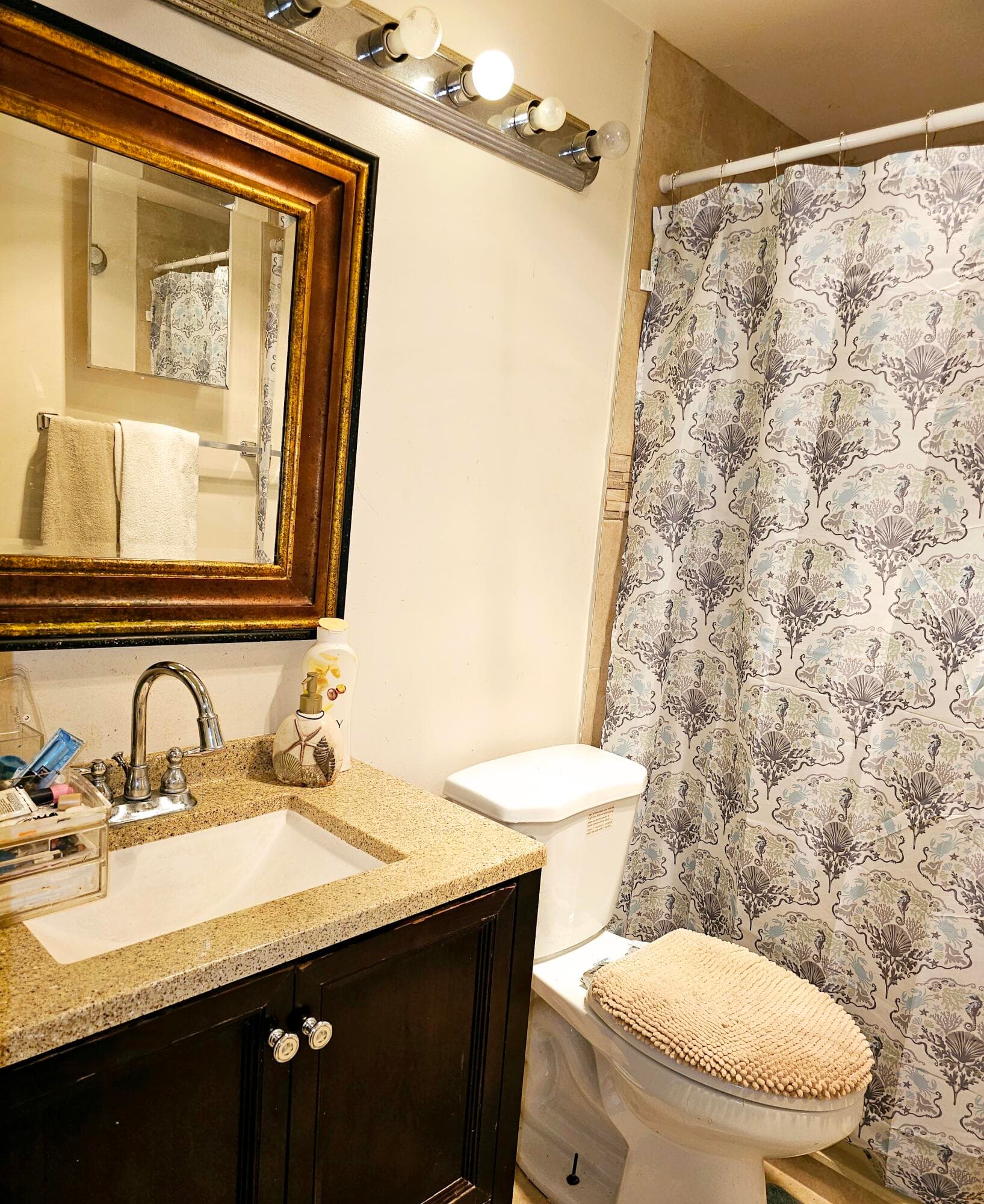 102 Easthampton E, West Palm Beach, FL 33417 7