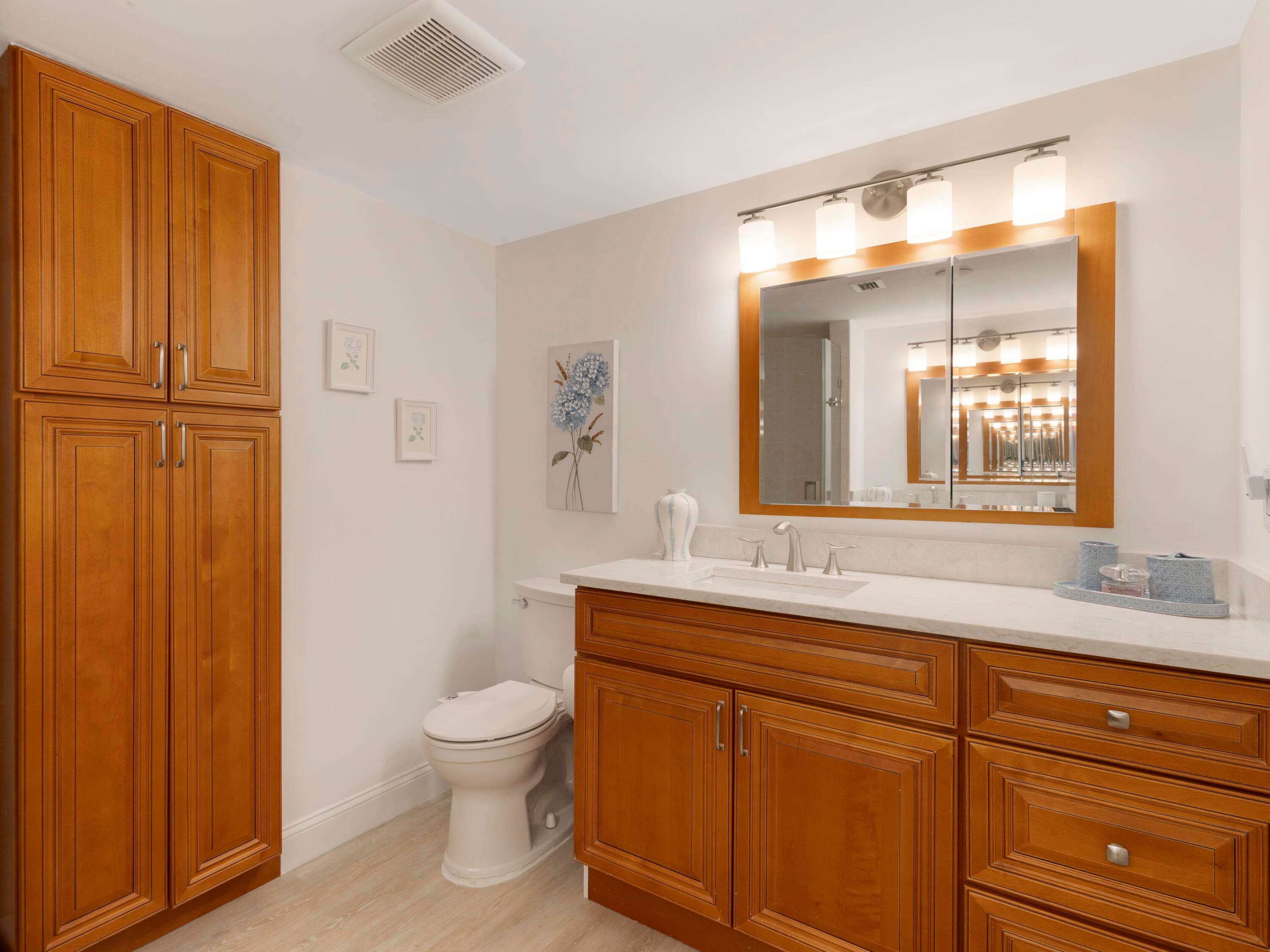 4200 N Ocean Drive 2-301, Singer Island, FL 33404 25