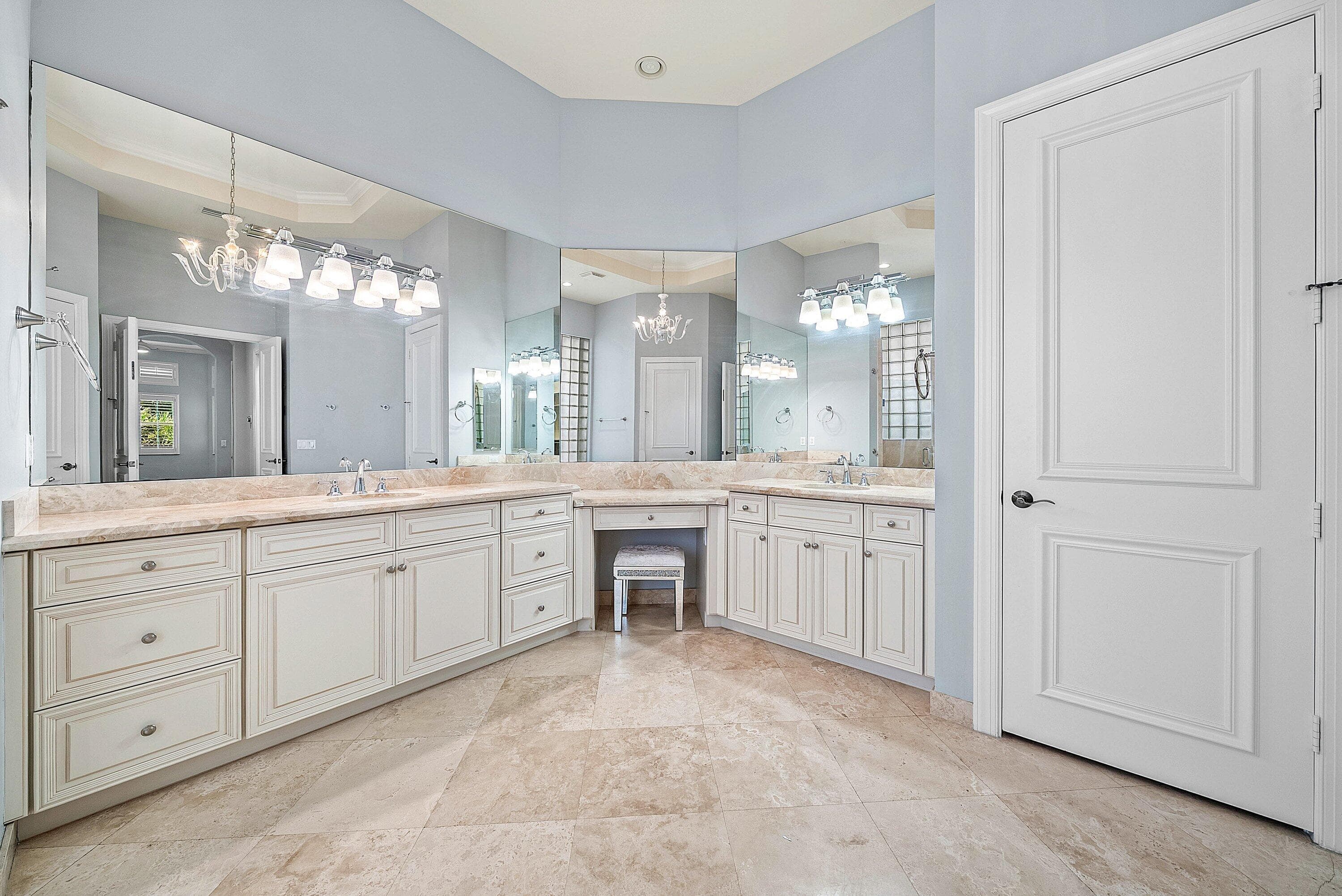 326 Charroux Drive, Palm Beach Gardens, FL 33410 32