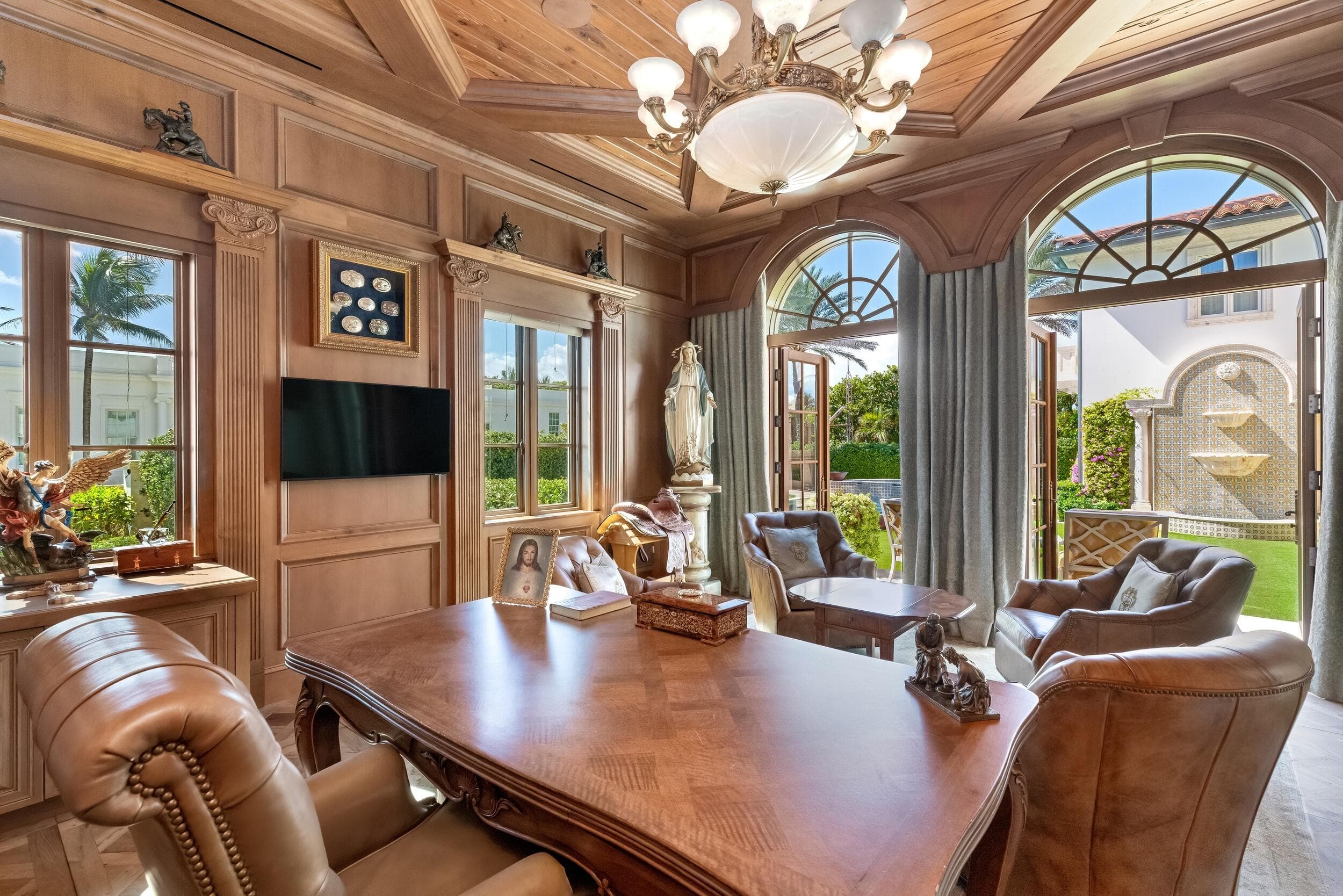 1620 S Ocean Boulevard, Palm Beach, FL 33480 32