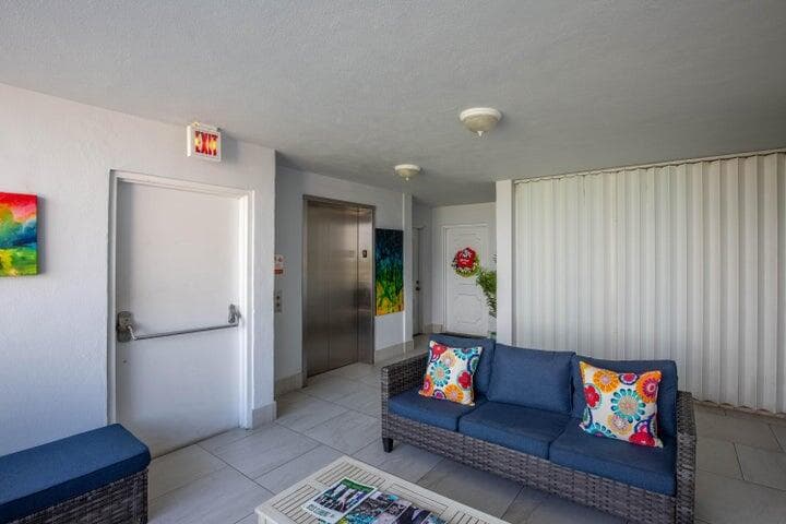 4200 S Ocean Boulevard 503, South Palm Beach, FL 33480 12