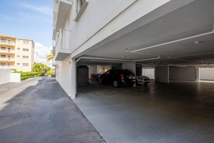 4200 S Ocean Boulevard 503, South Palm Beach, FL 33480 14