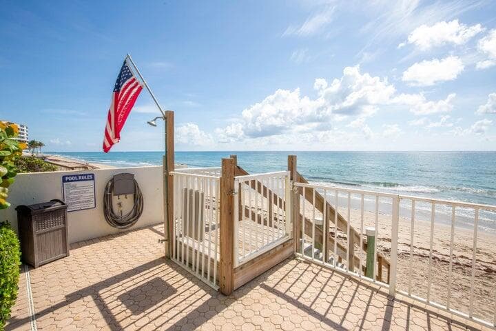4200 S Ocean Boulevard 503, South Palm Beach, FL 33480 17