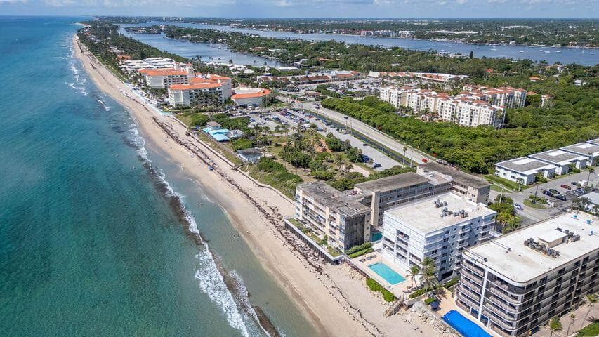 4200 S Ocean Boulevard 503, South Palm Beach, FL 33480 26